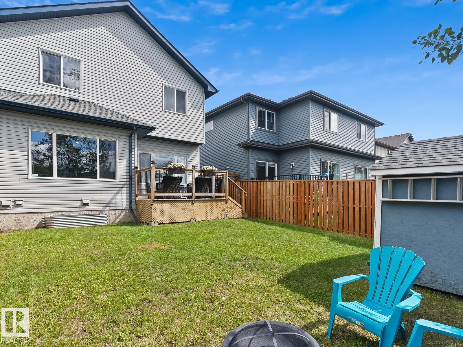 57 MEADOWLAND Crescent