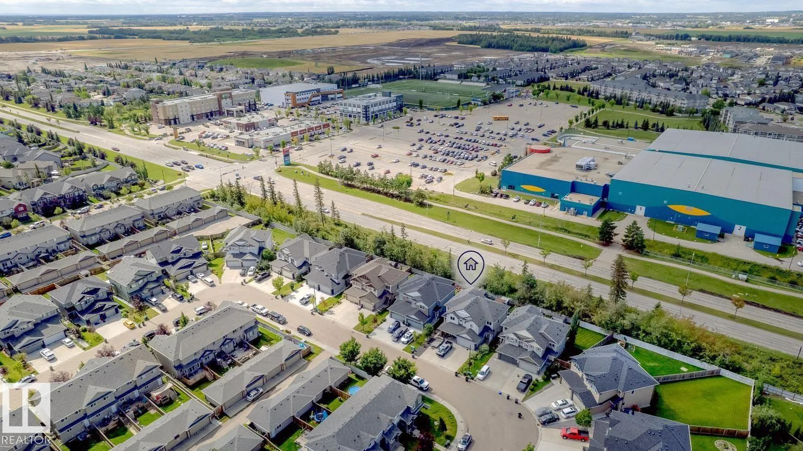 57 MEADOWLAND Crescent