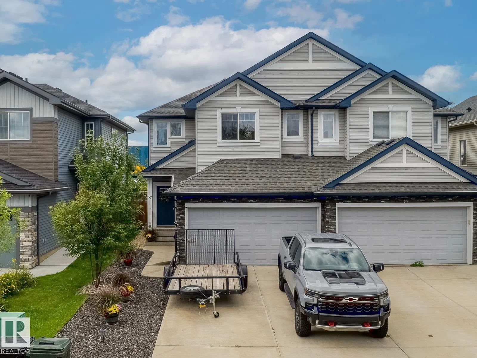 57 MEADOWLAND Crescent
