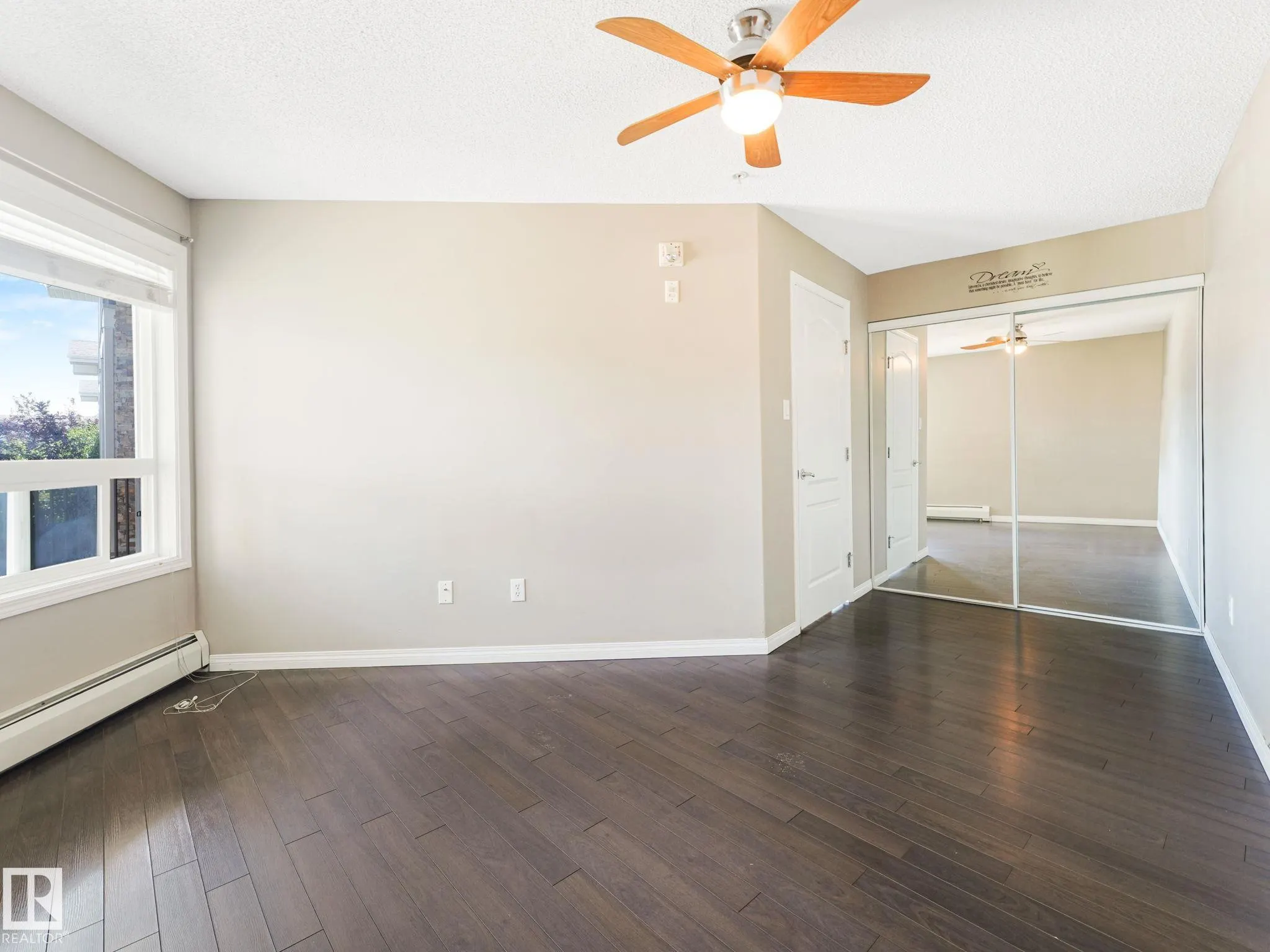 7327 SOUTH TERWILLEGAR Drive