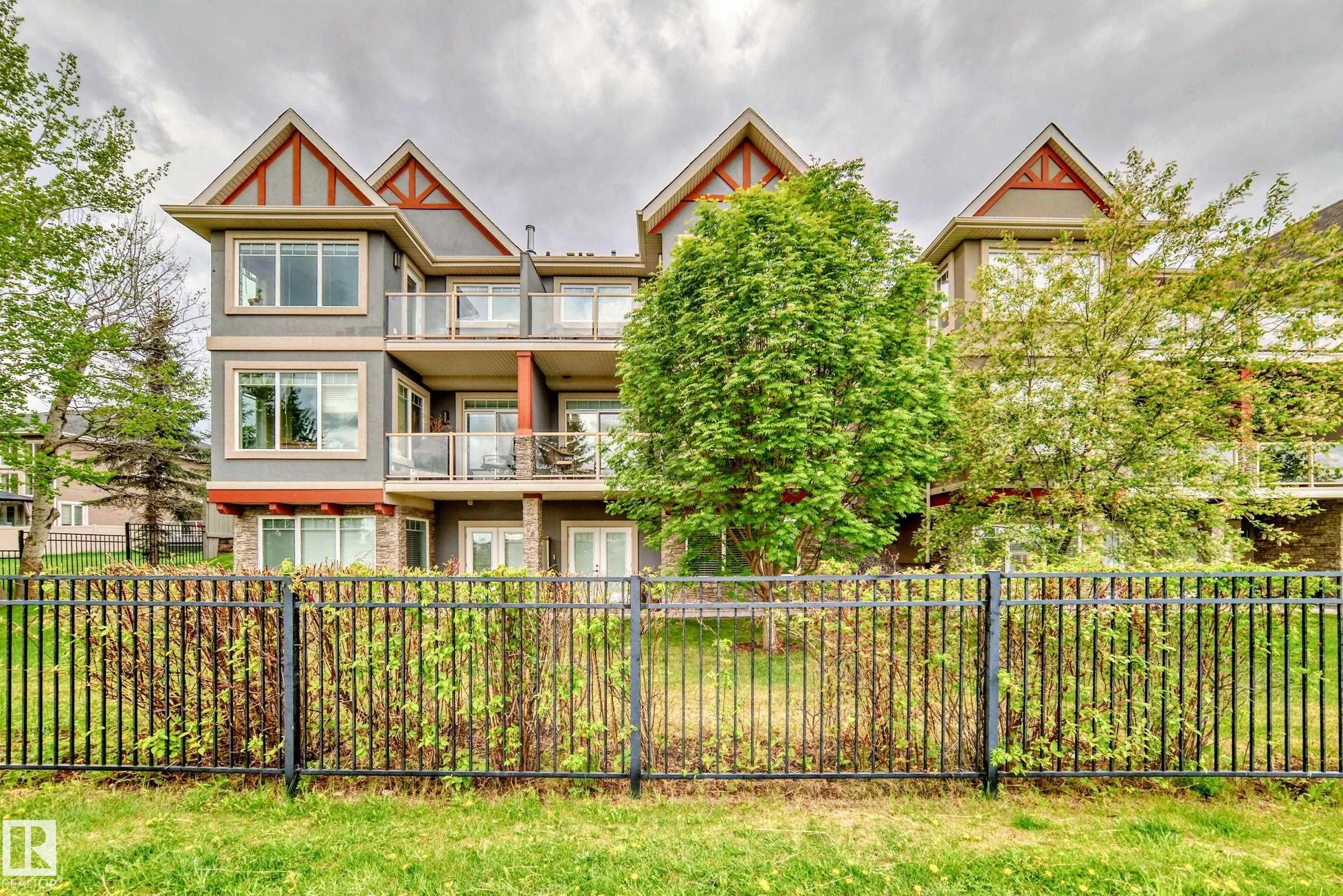 1673 JAMES MOWATT Trail