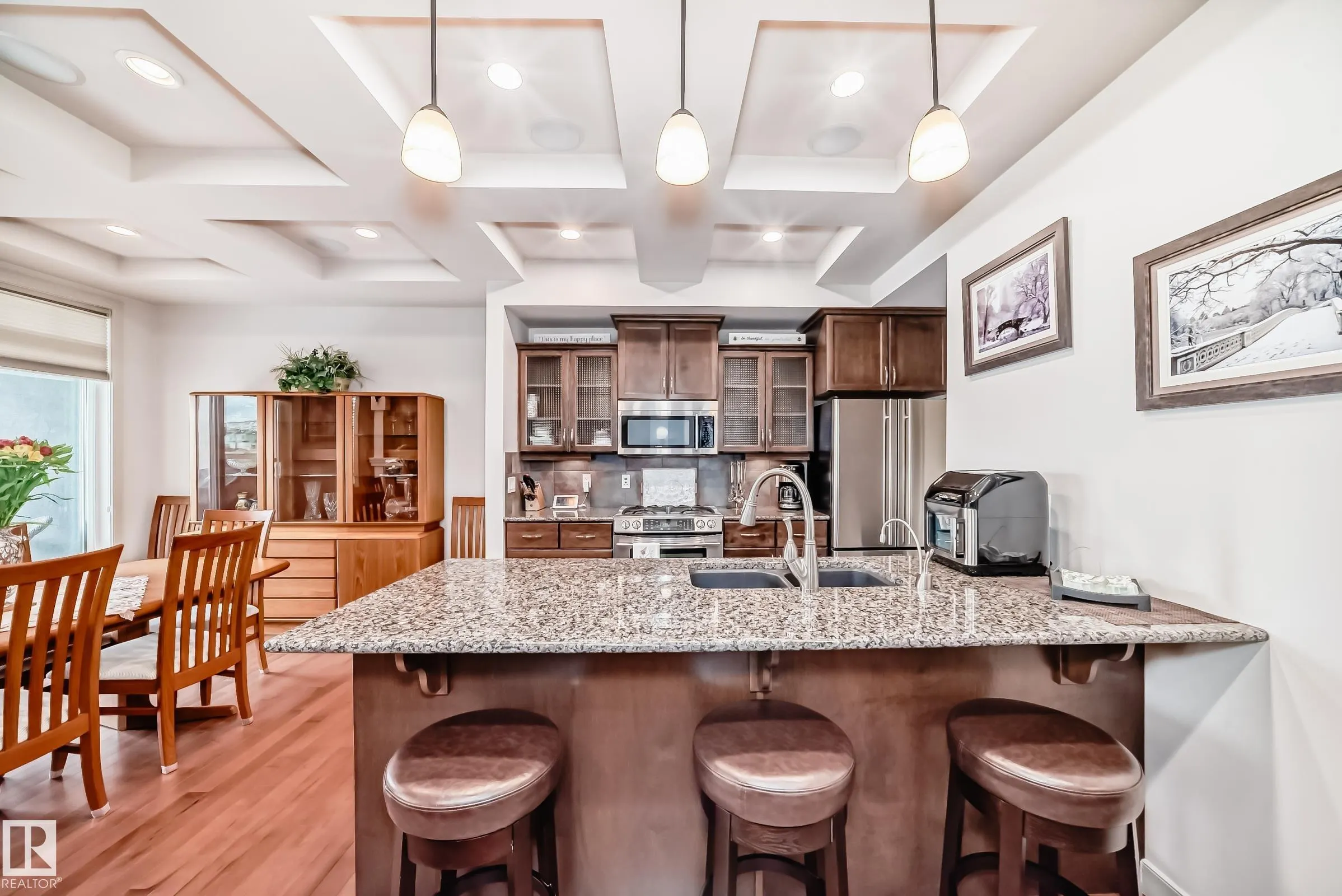 1673 JAMES MOWATT Trail
