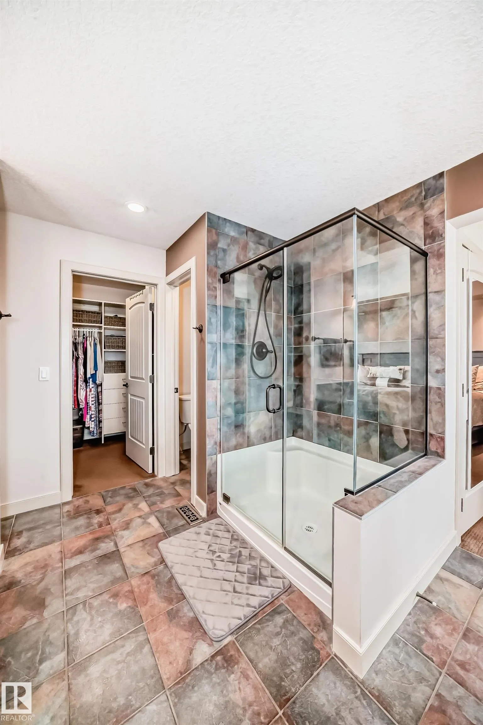 1673 JAMES MOWATT Trail
