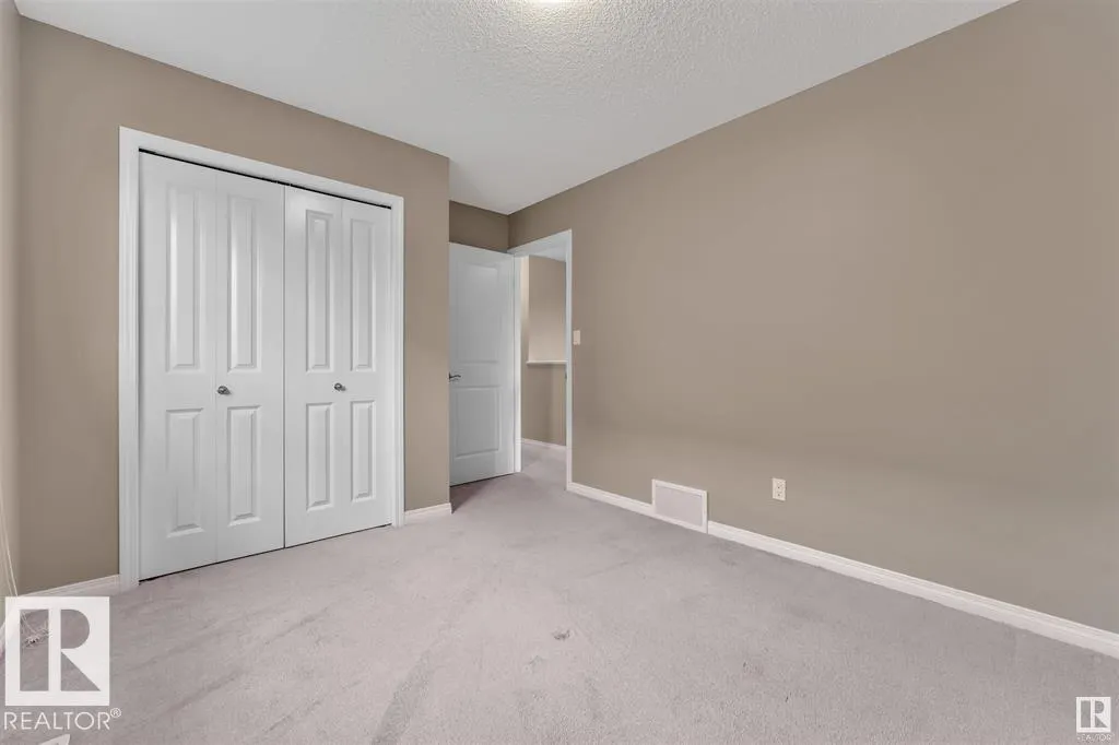 2587 COLE Crescent