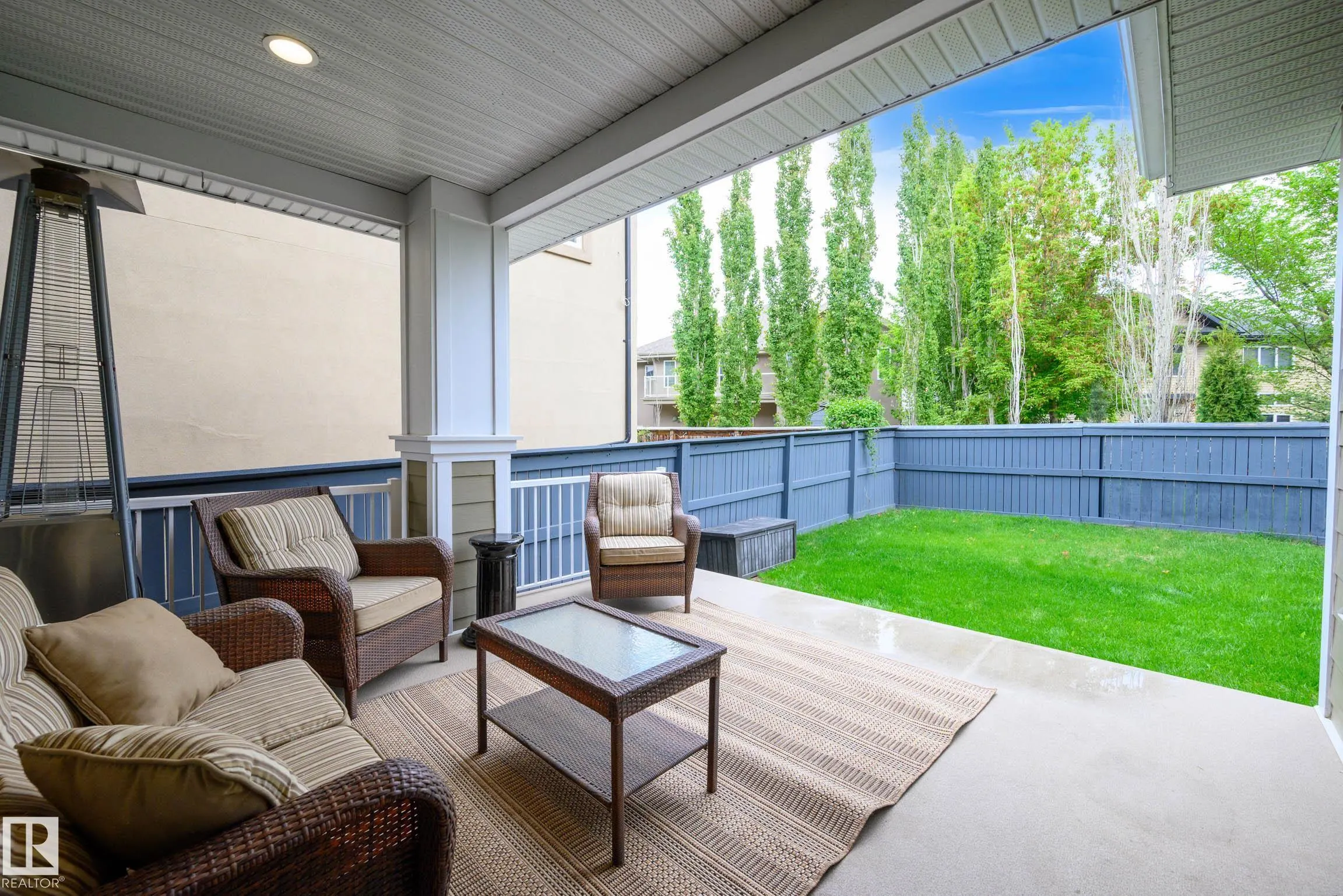 5212 MULLEN CREST Crest