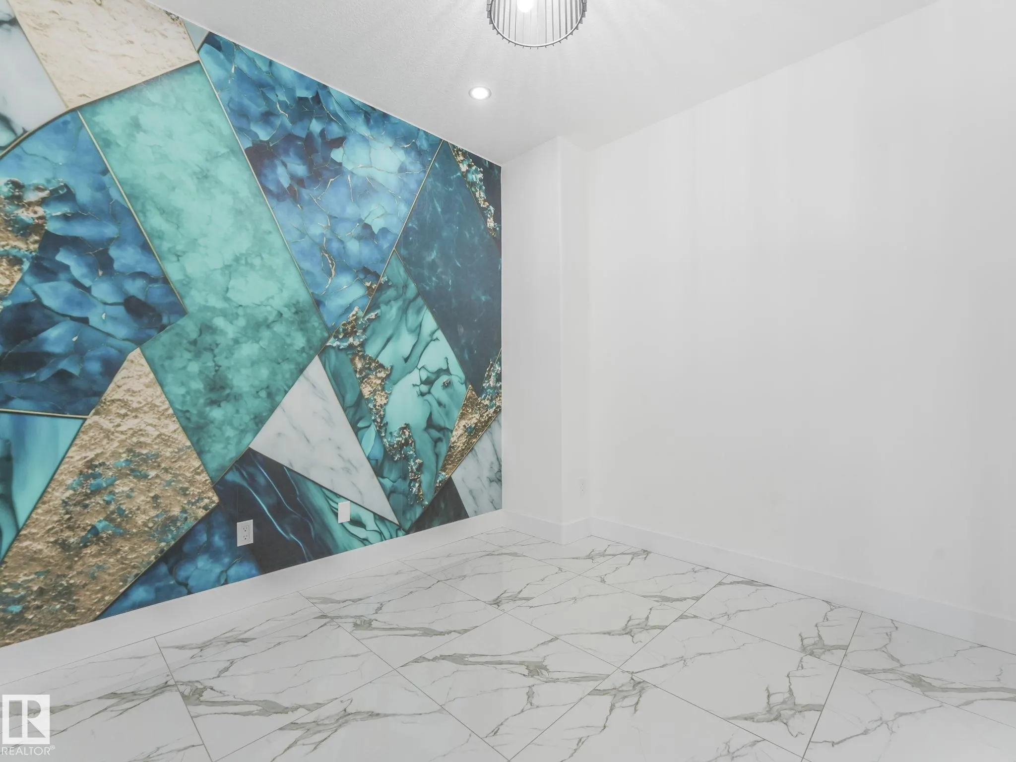 202 FRASER Way