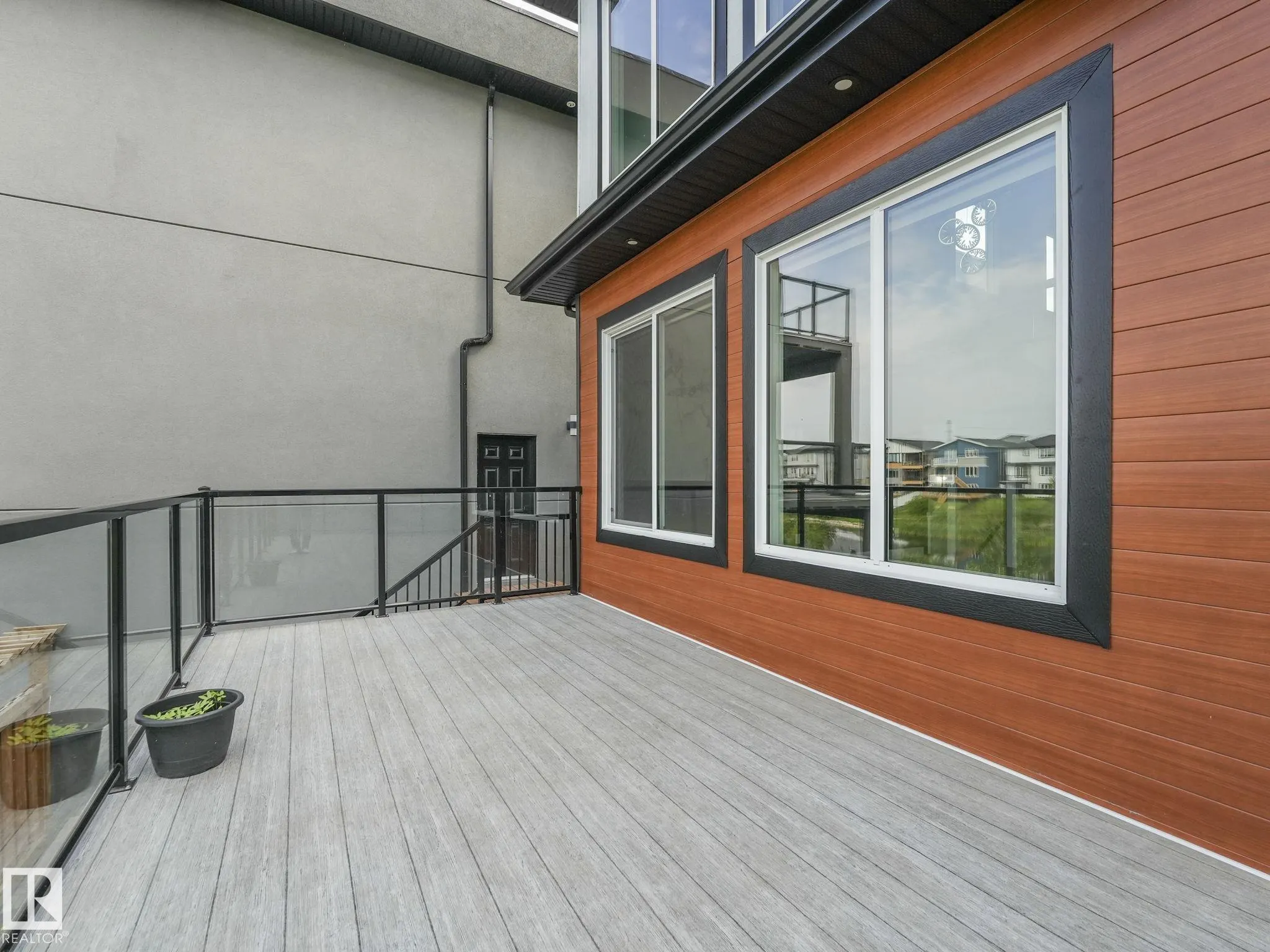 202 FRASER Way