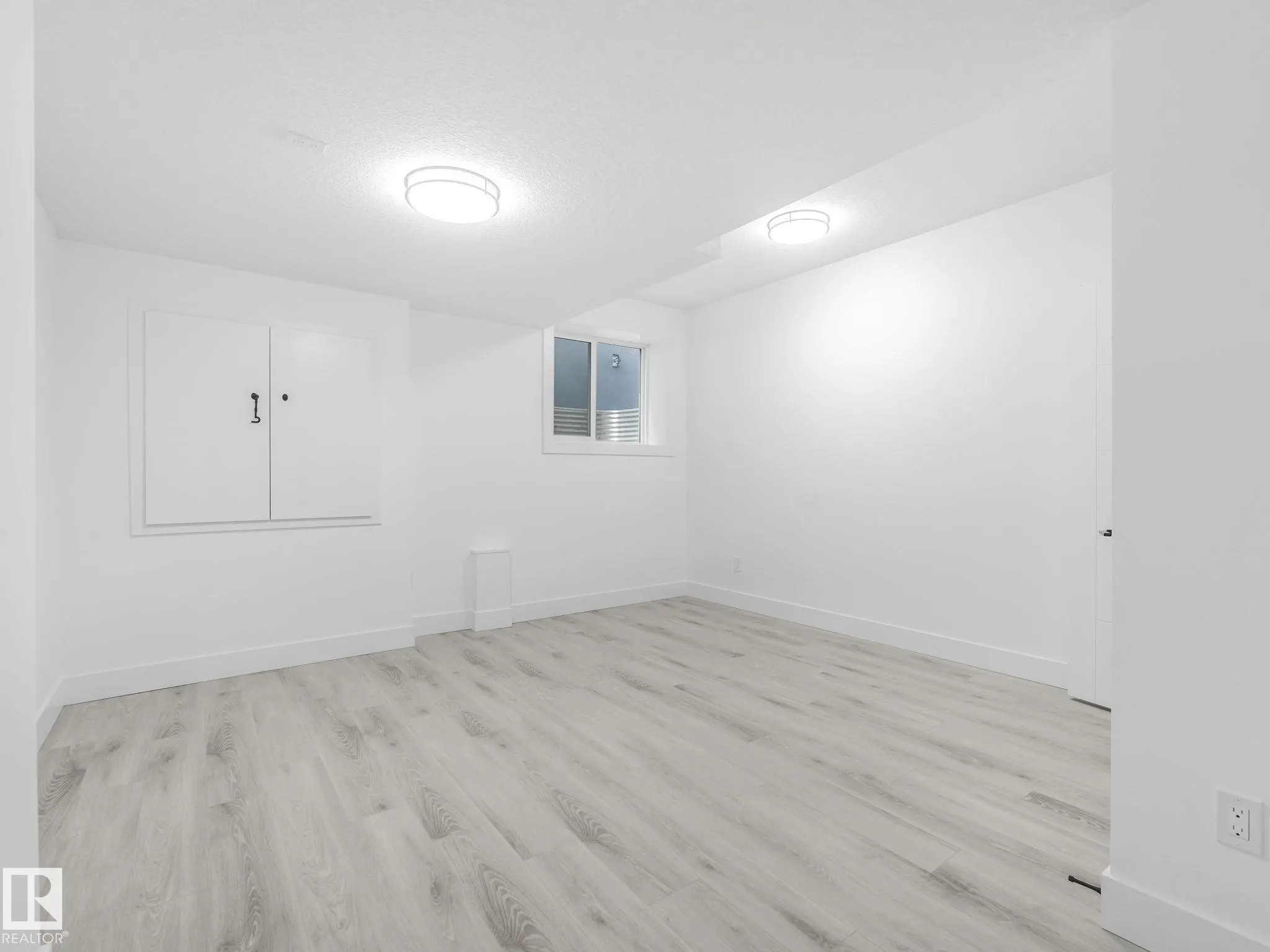 202 FRASER Way