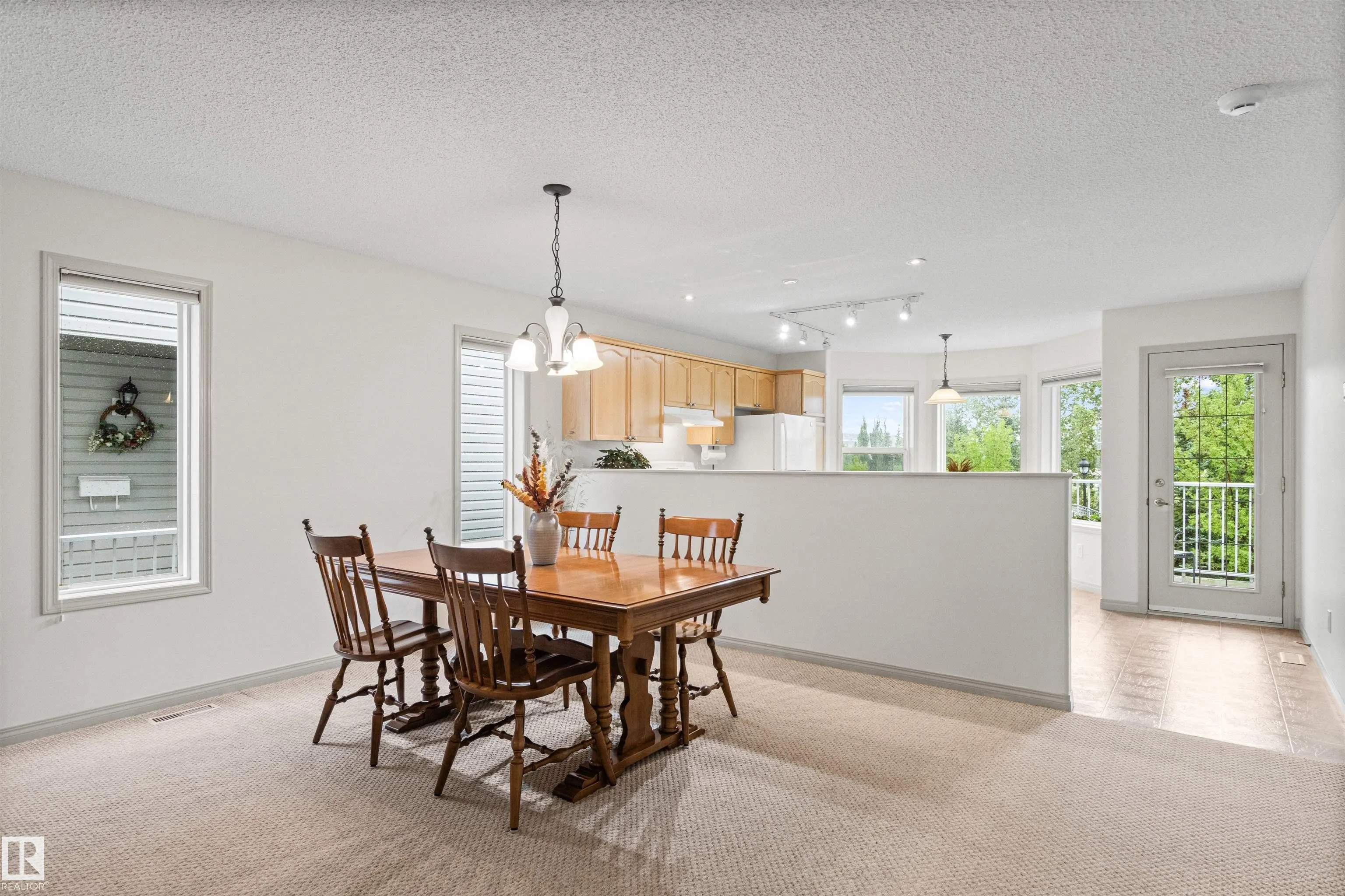 330 GALBRAITH Close