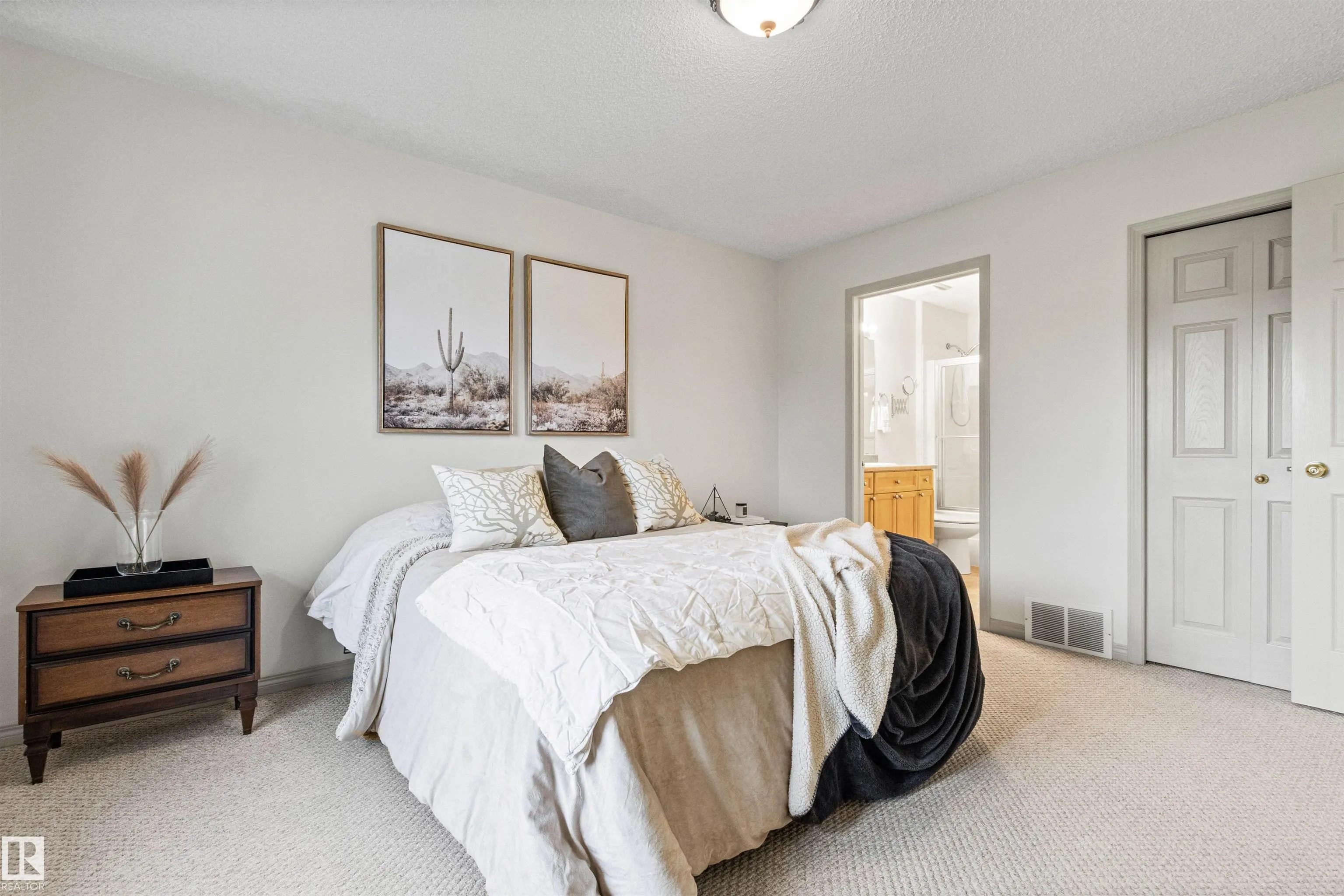 330 GALBRAITH Close