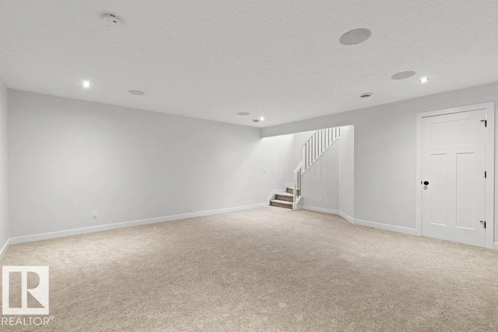 7214 CARDINAL Way