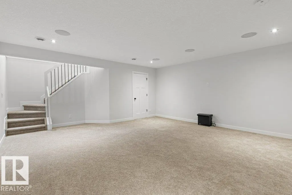 7214 CARDINAL Way