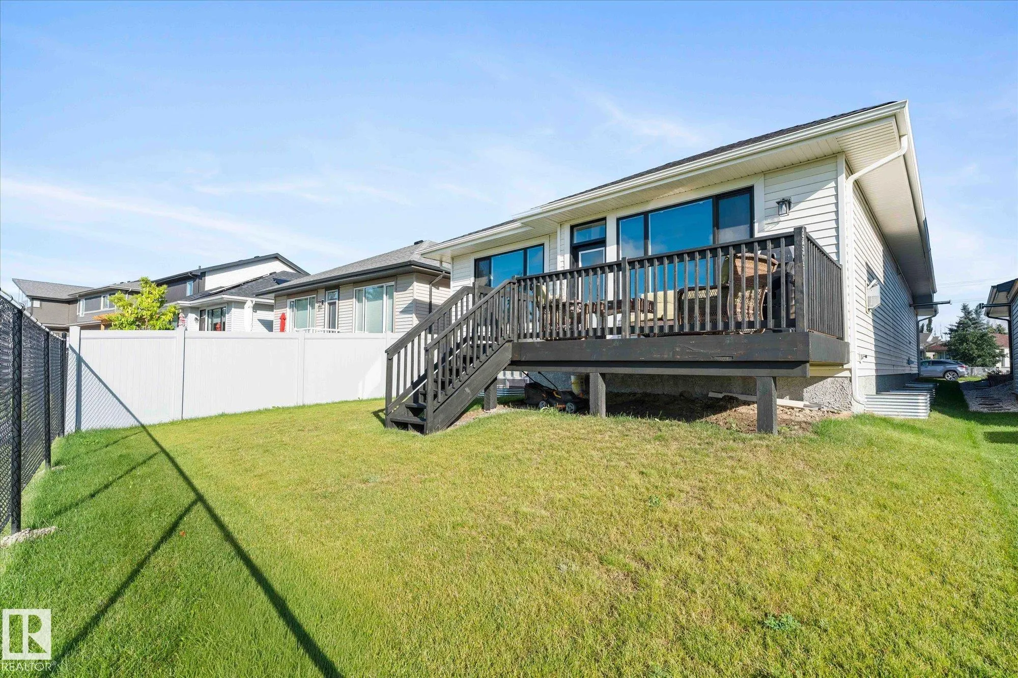 106 GRAYBRIAR Drive