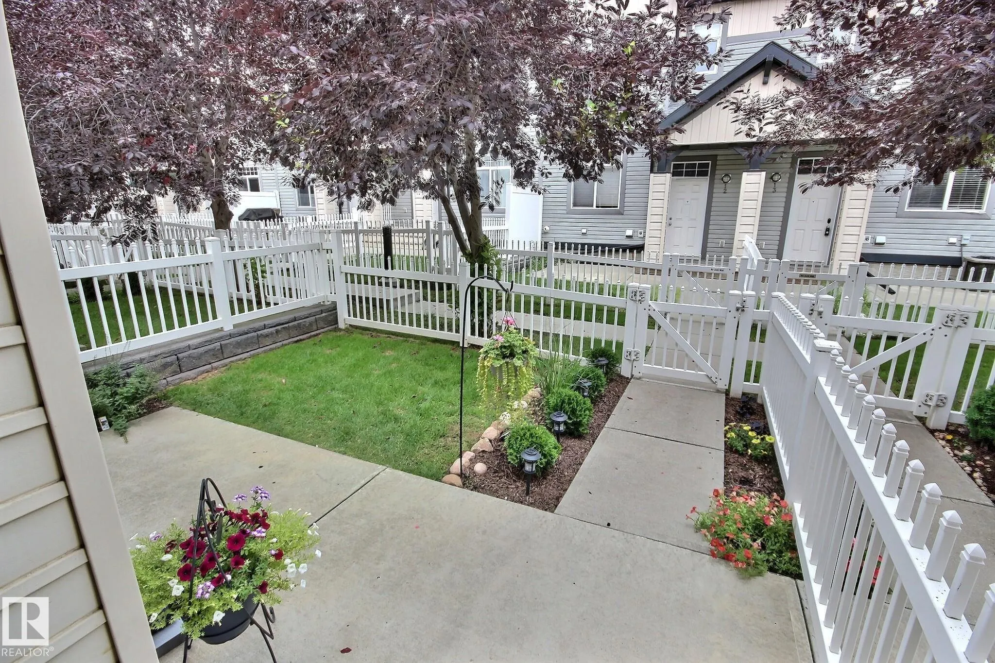 465 HEMINGWAY Road