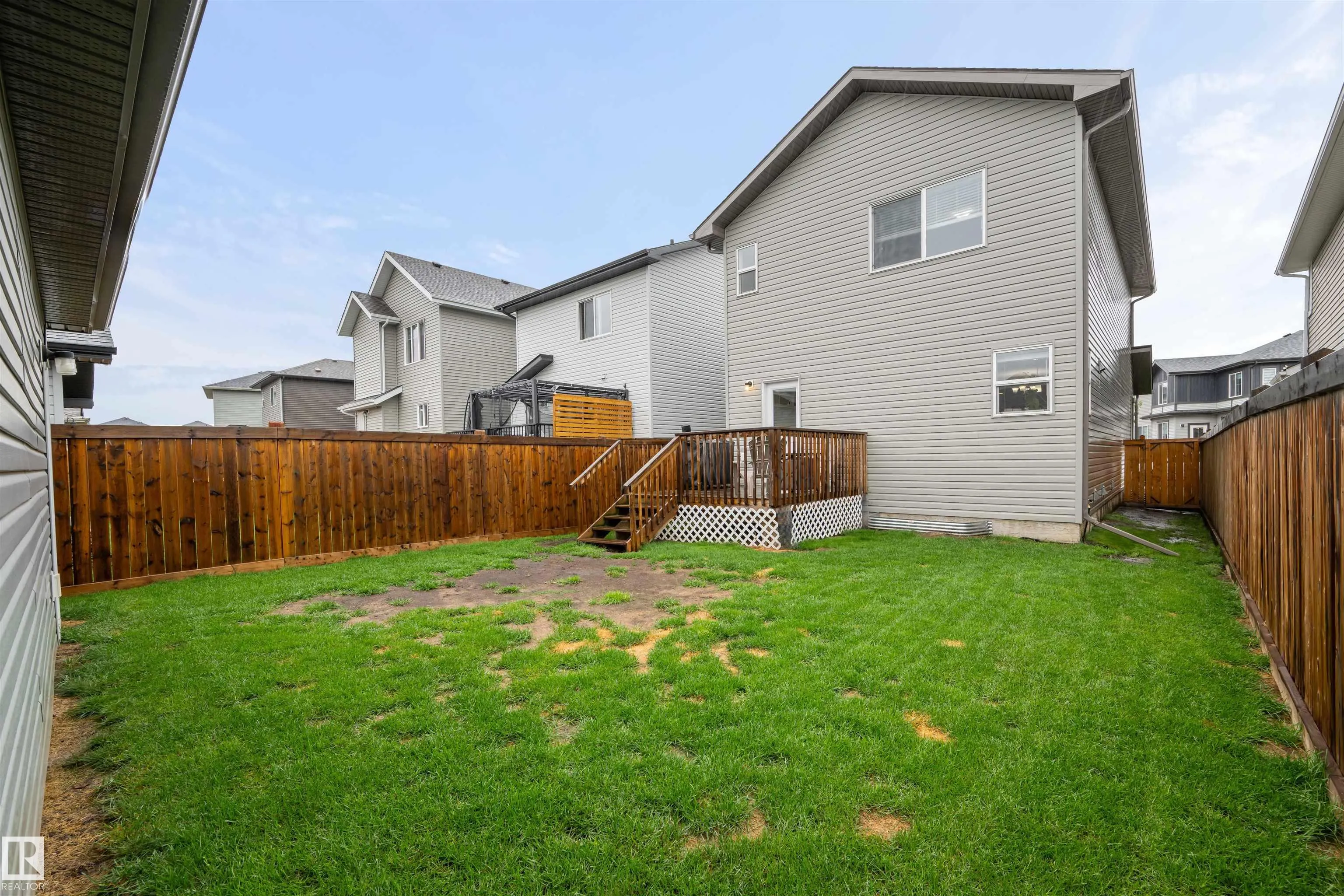 34 Hope Common