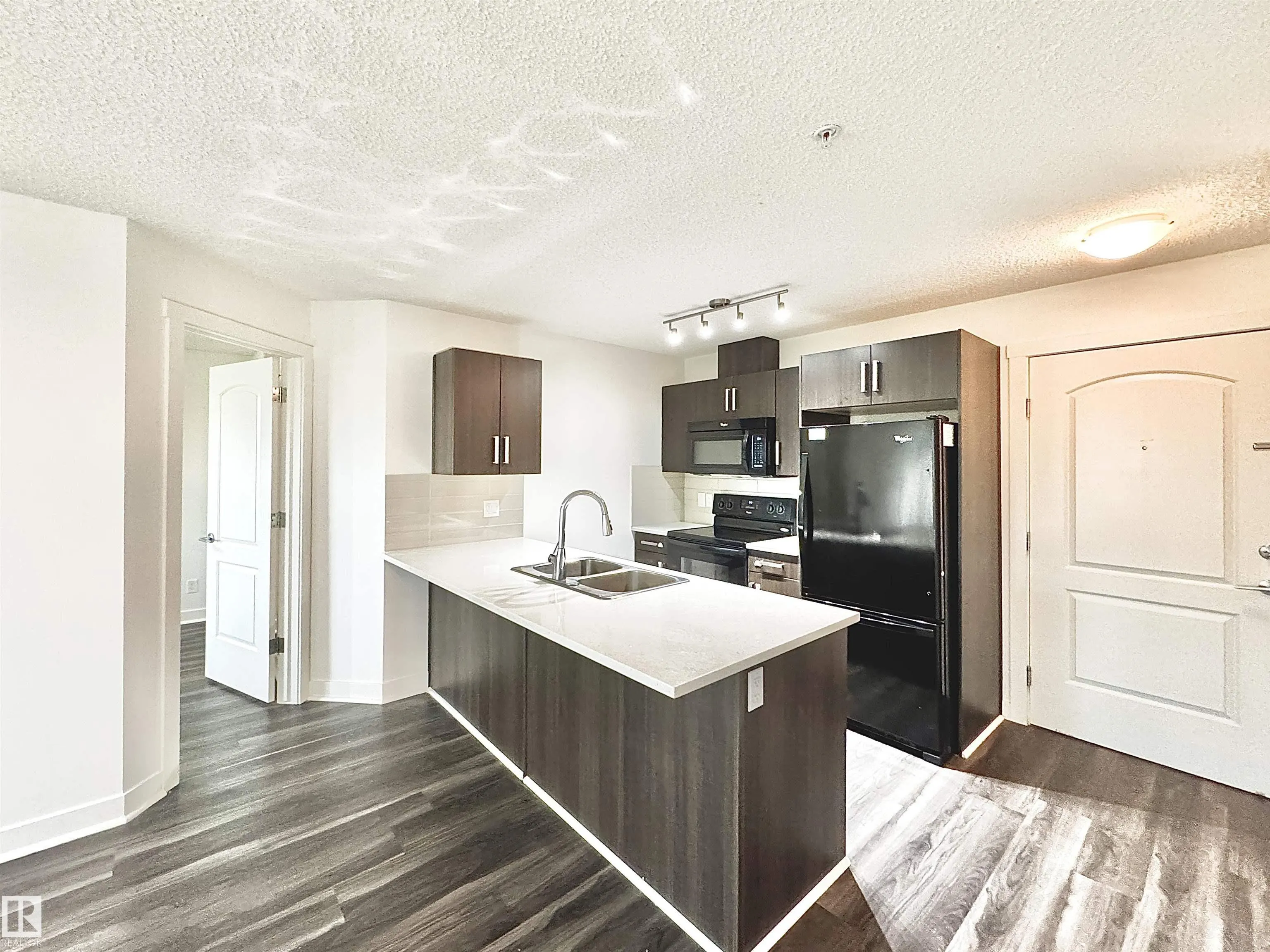 667 WATT Boulevard