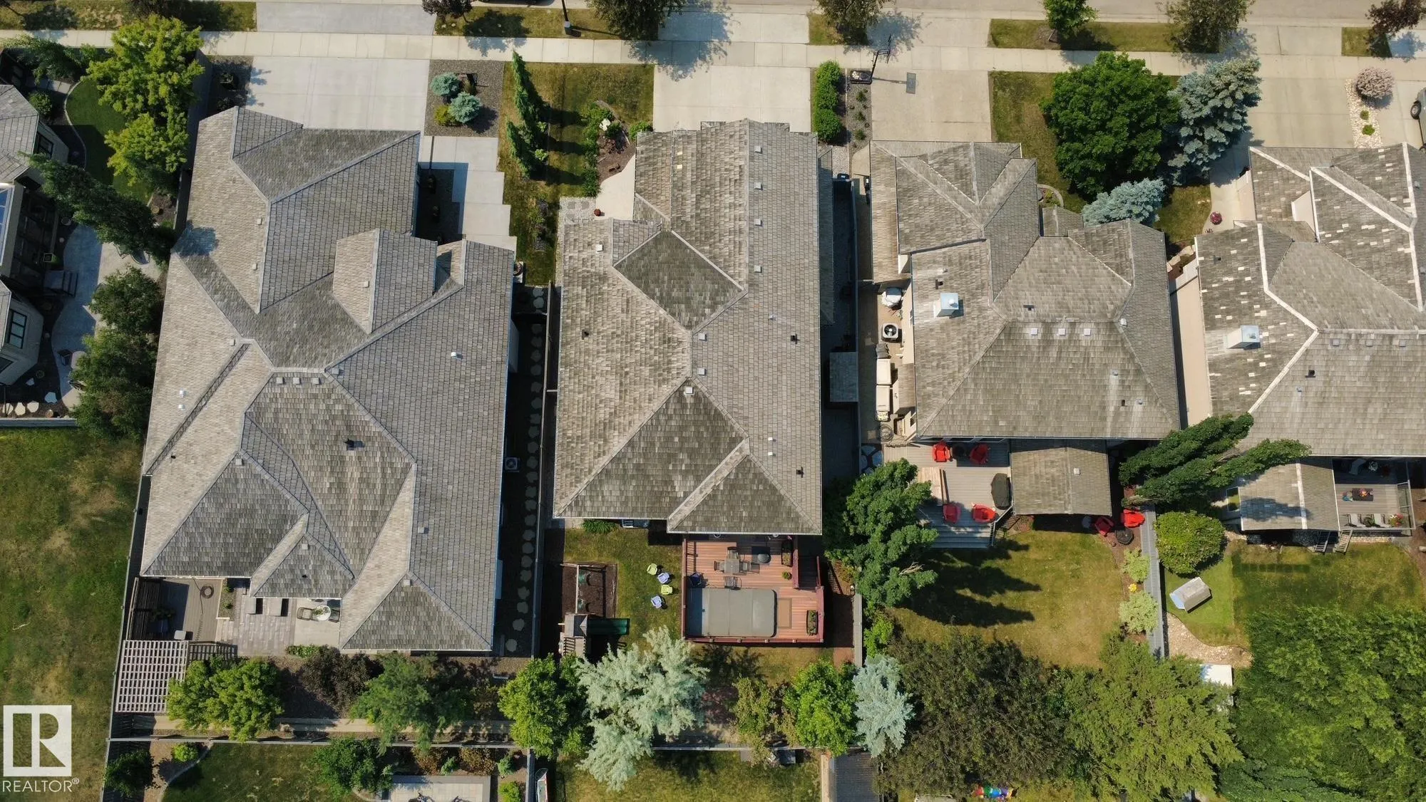 1005 DOWNEY Way