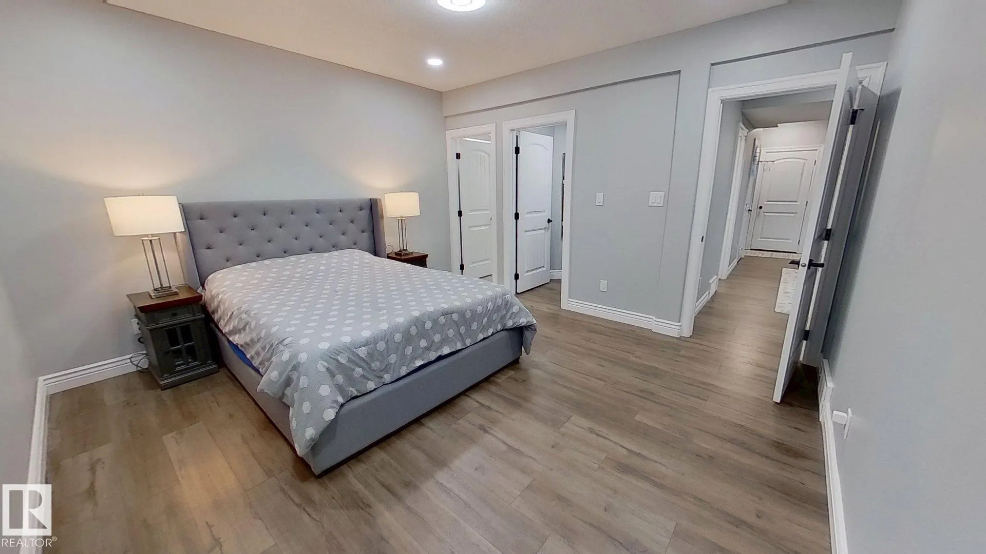 1005 DOWNEY Way