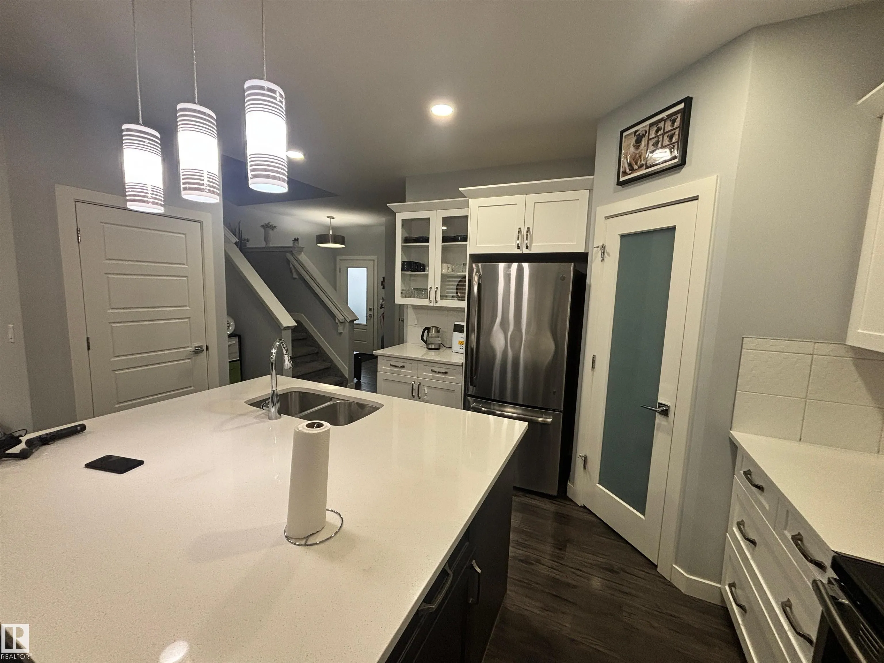 2084 GRAYDON HILL Crescent