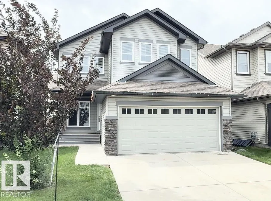 120 SANDALWOOD Crescent