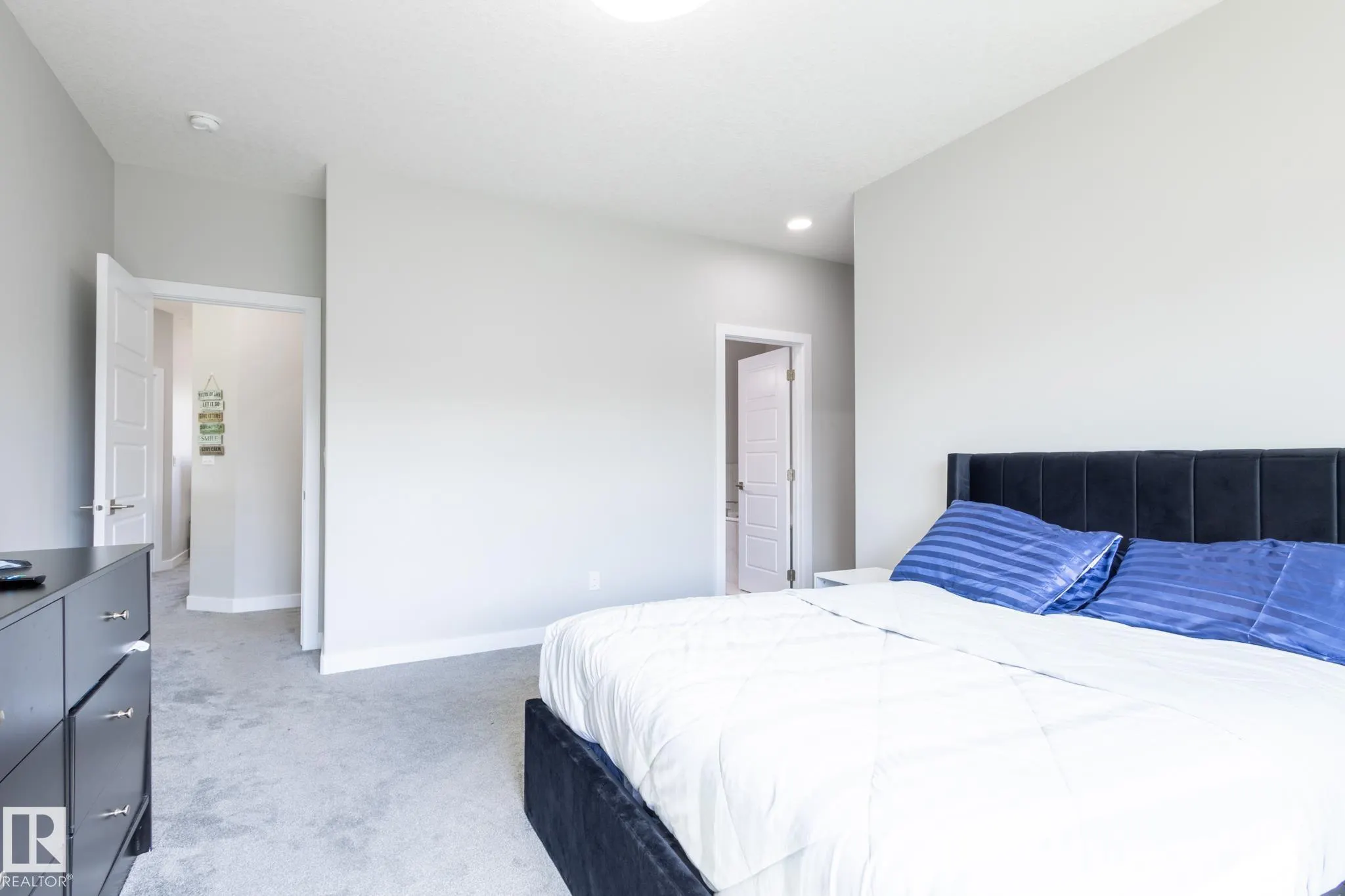 5745 KOOTOOK Way
