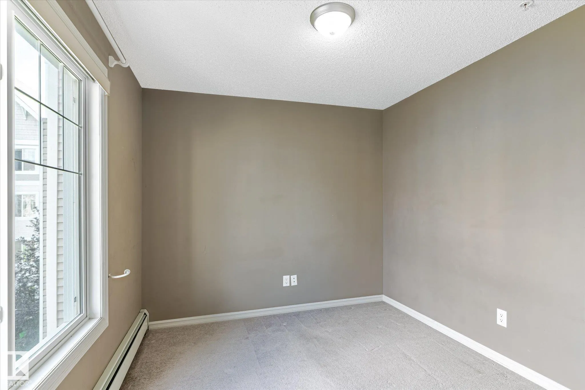 13830 150 Avenue