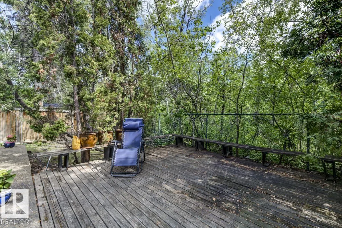 39 WOLF Crescent