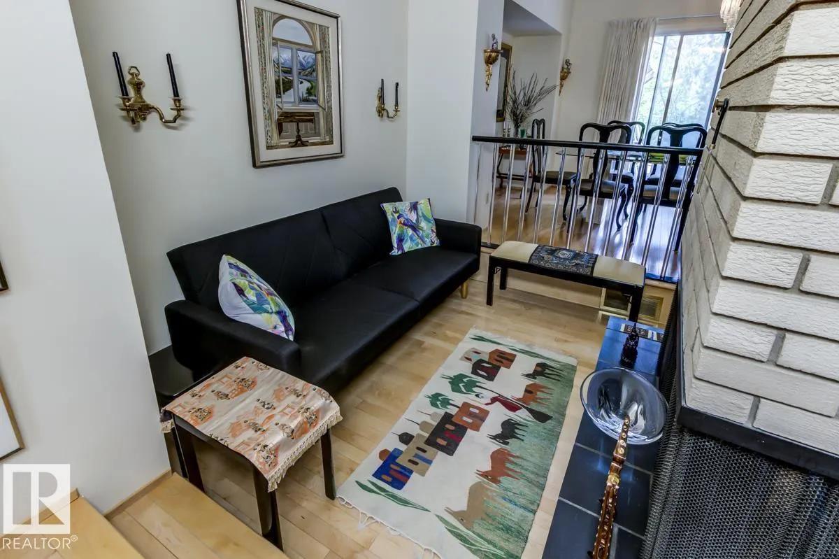 39 WOLF Crescent