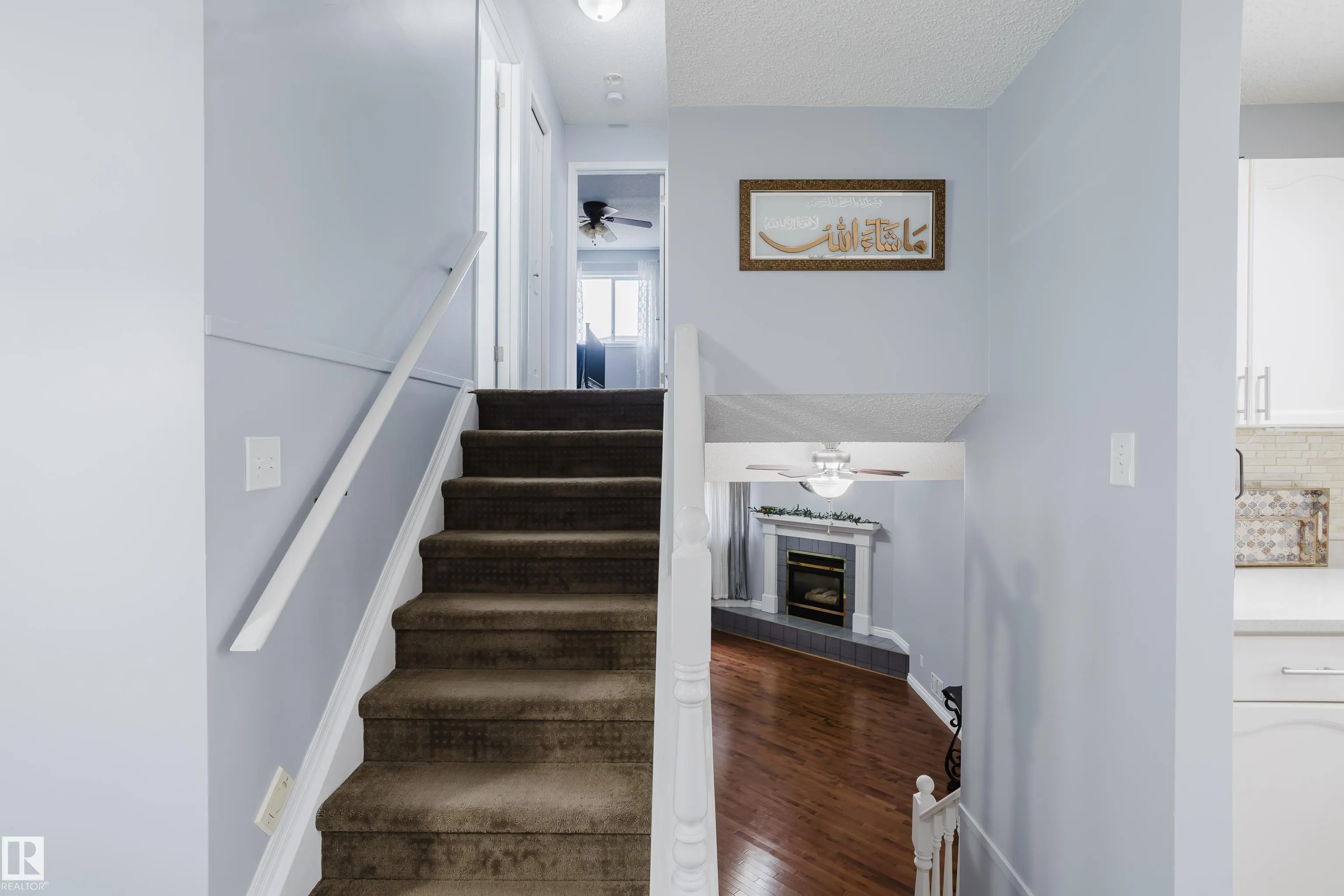 157 RIVER POINT