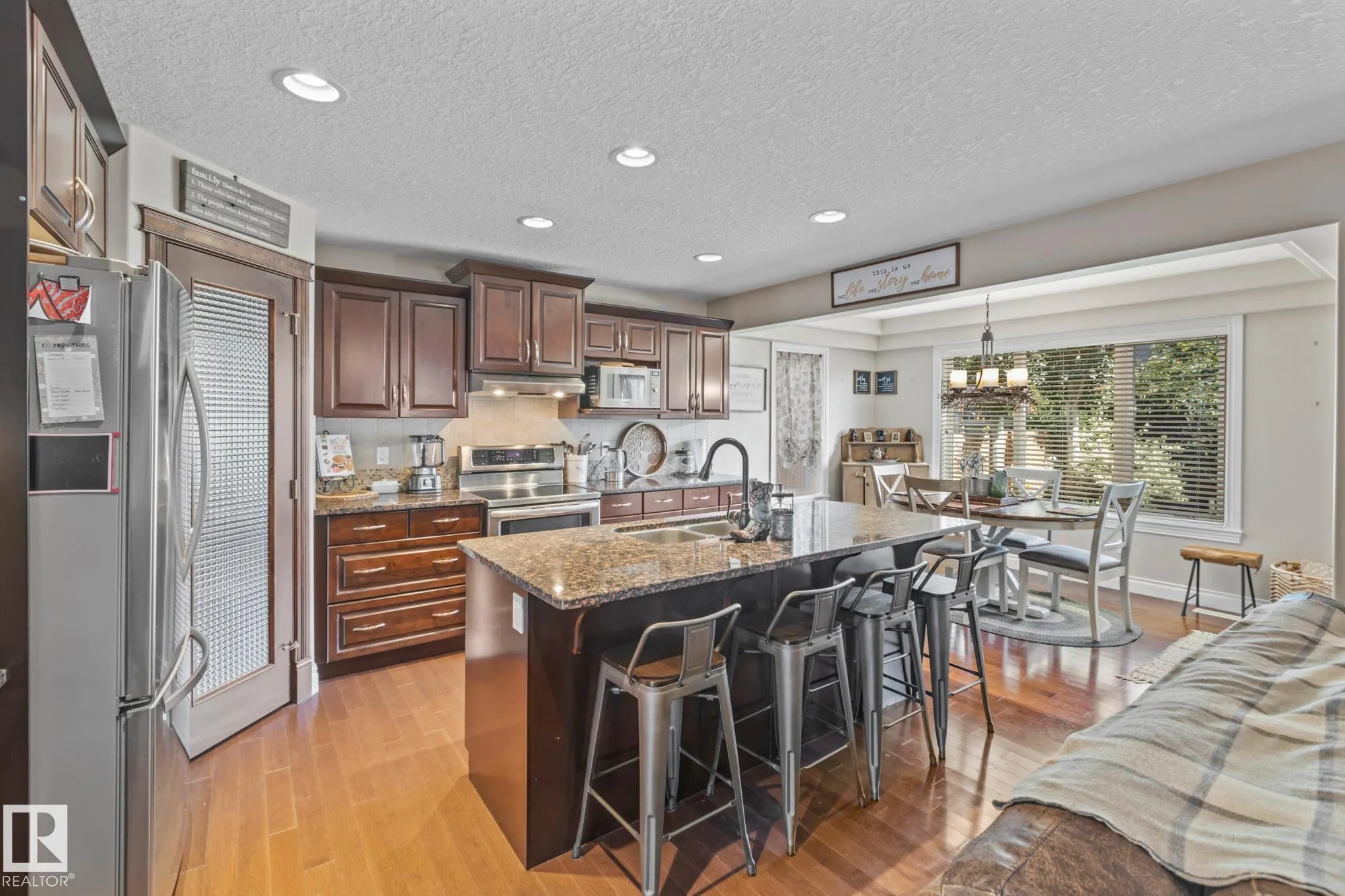 5609 RUE EAGLEMONT