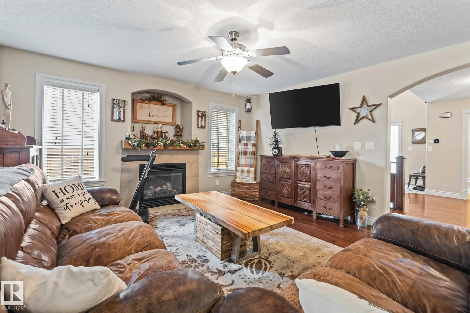 5609 RUE EAGLEMONT