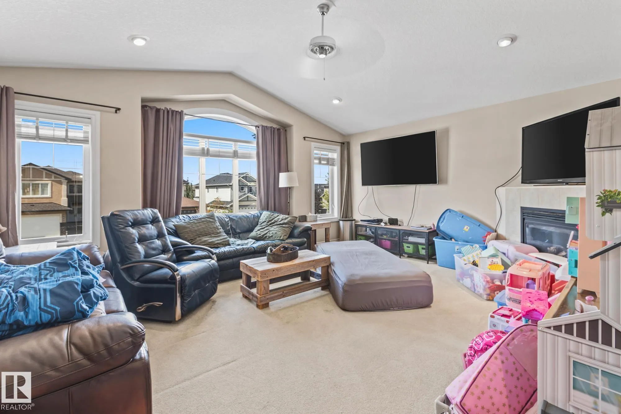 5609 RUE EAGLEMONT