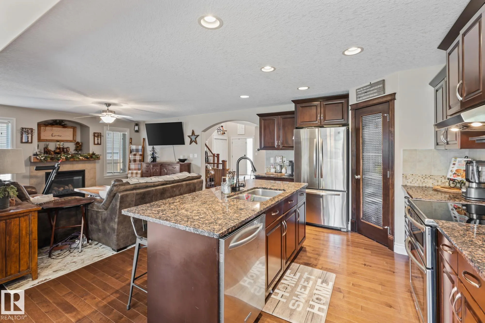 5609 RUE EAGLEMONT