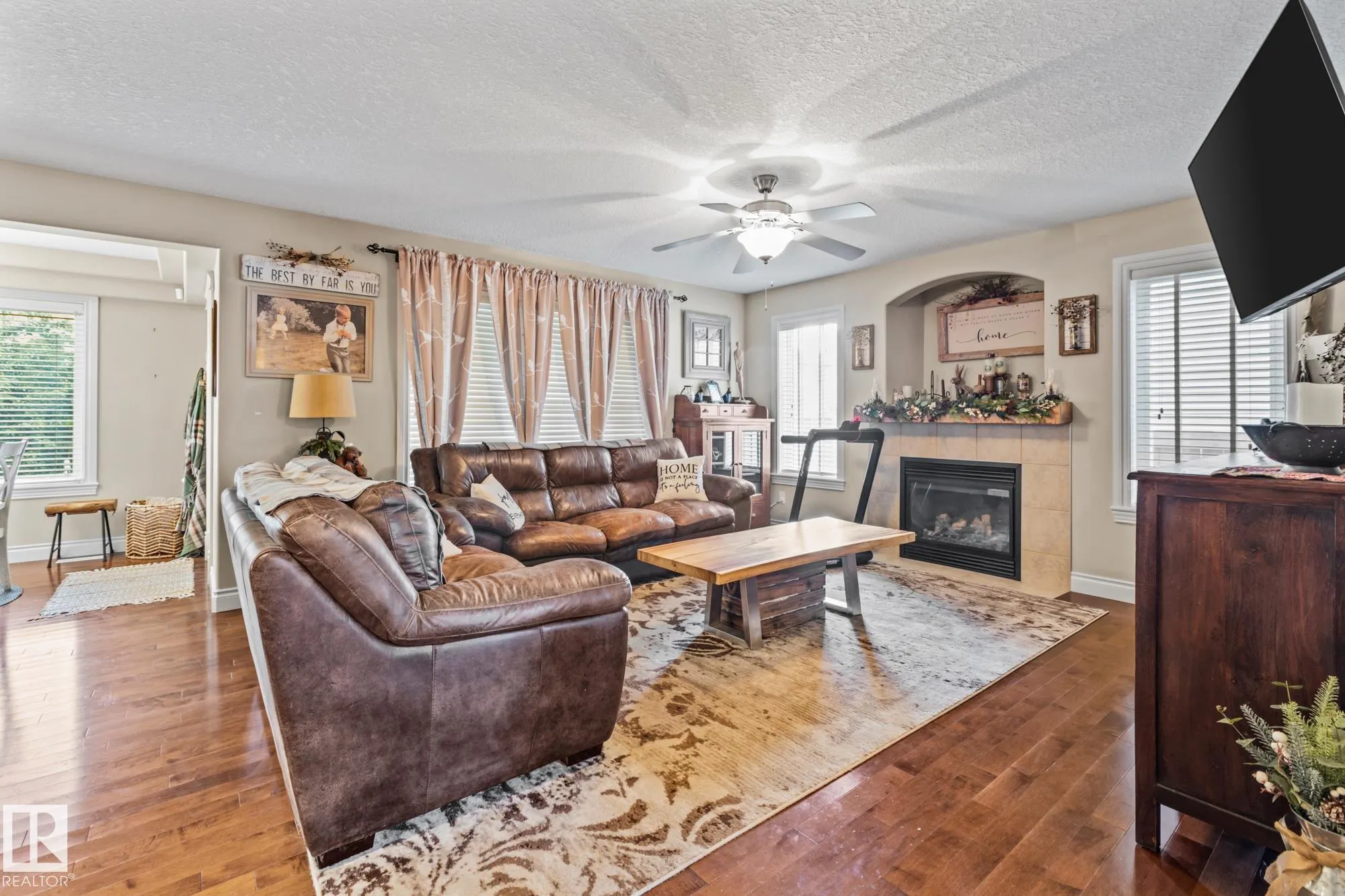 5609 RUE EAGLEMONT