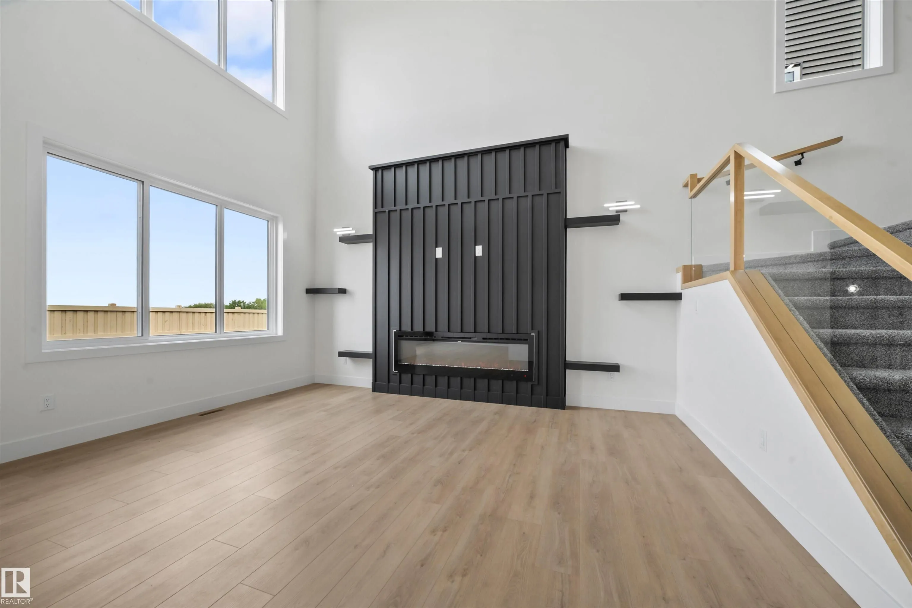 66 EDGEFIELD Way