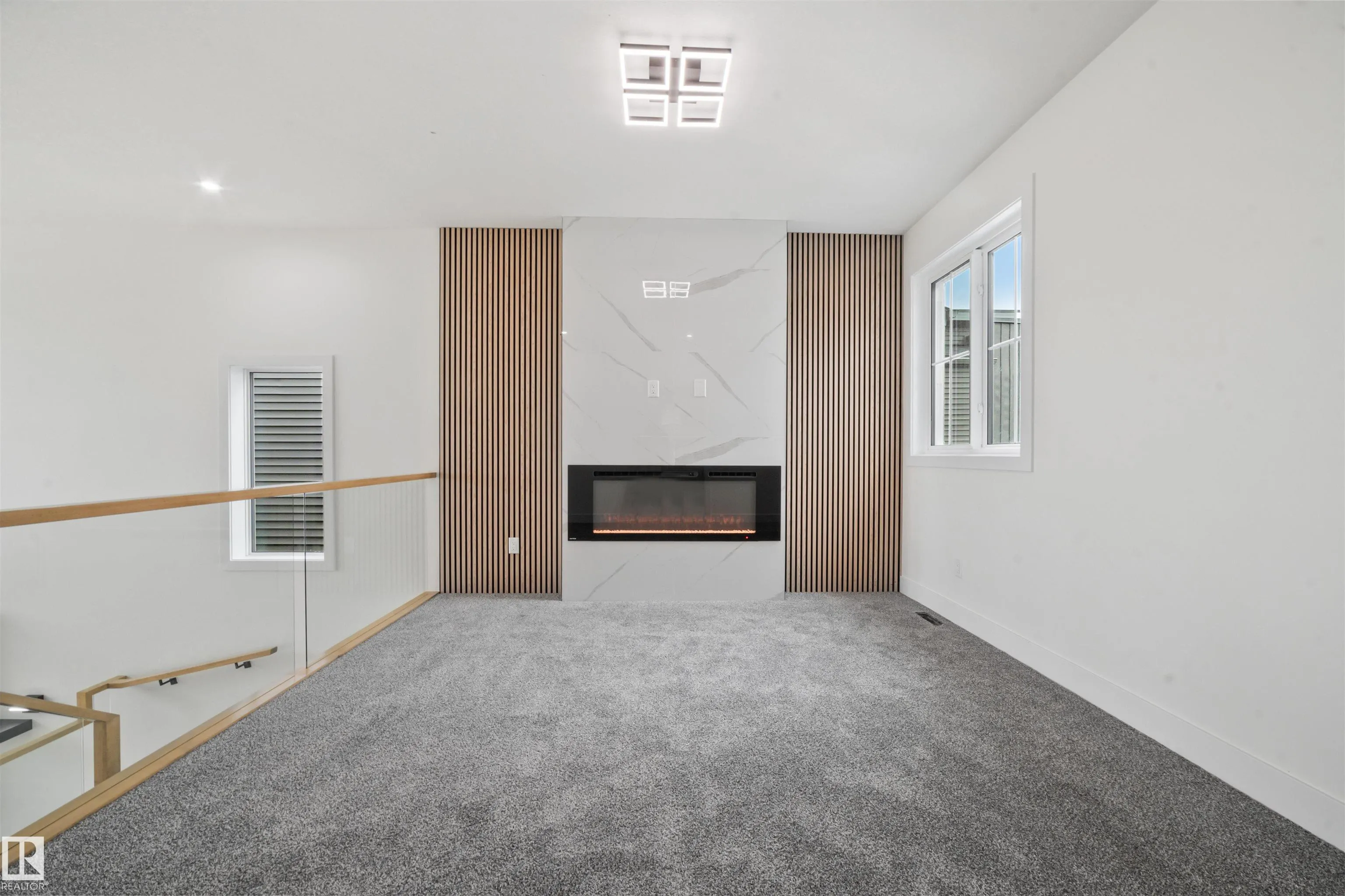 66 EDGEFIELD Way
