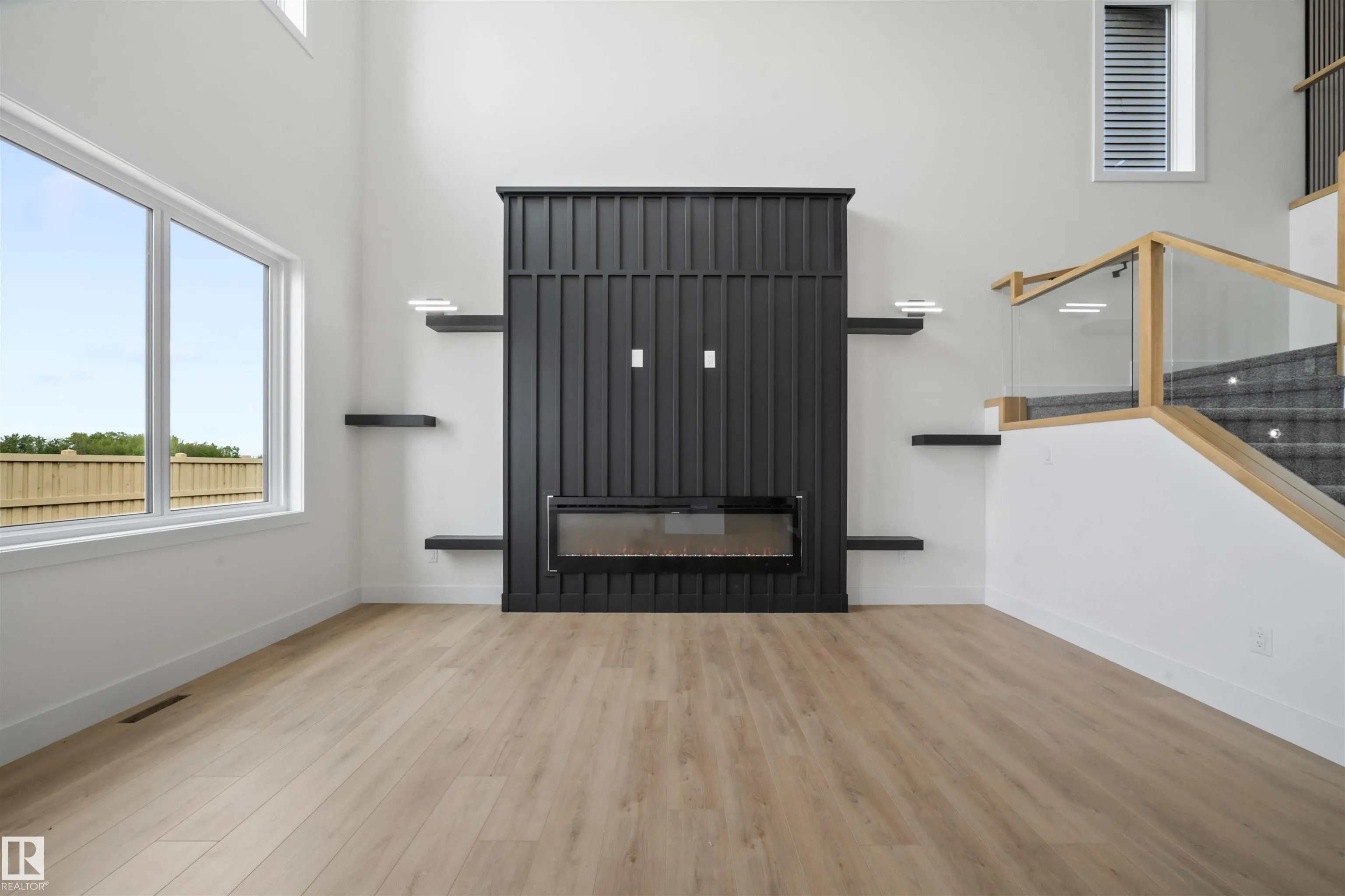 66 EDGEFIELD Way