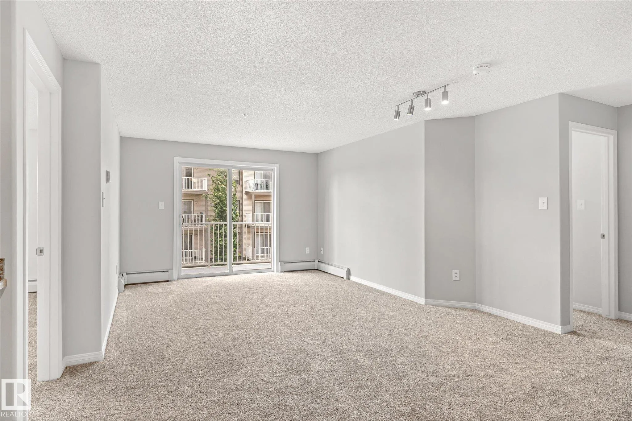 151 EDWARDS Drive