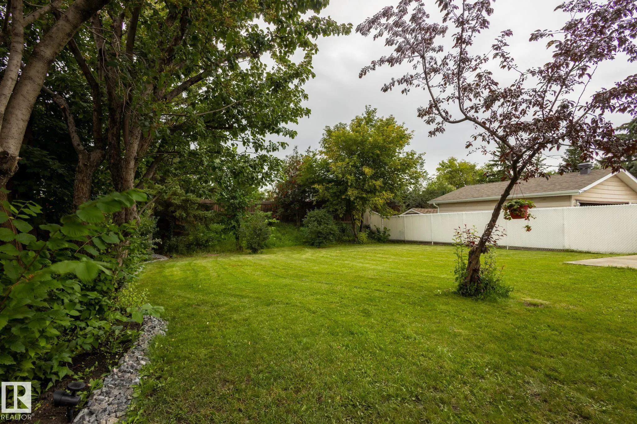 75 MARION Drive