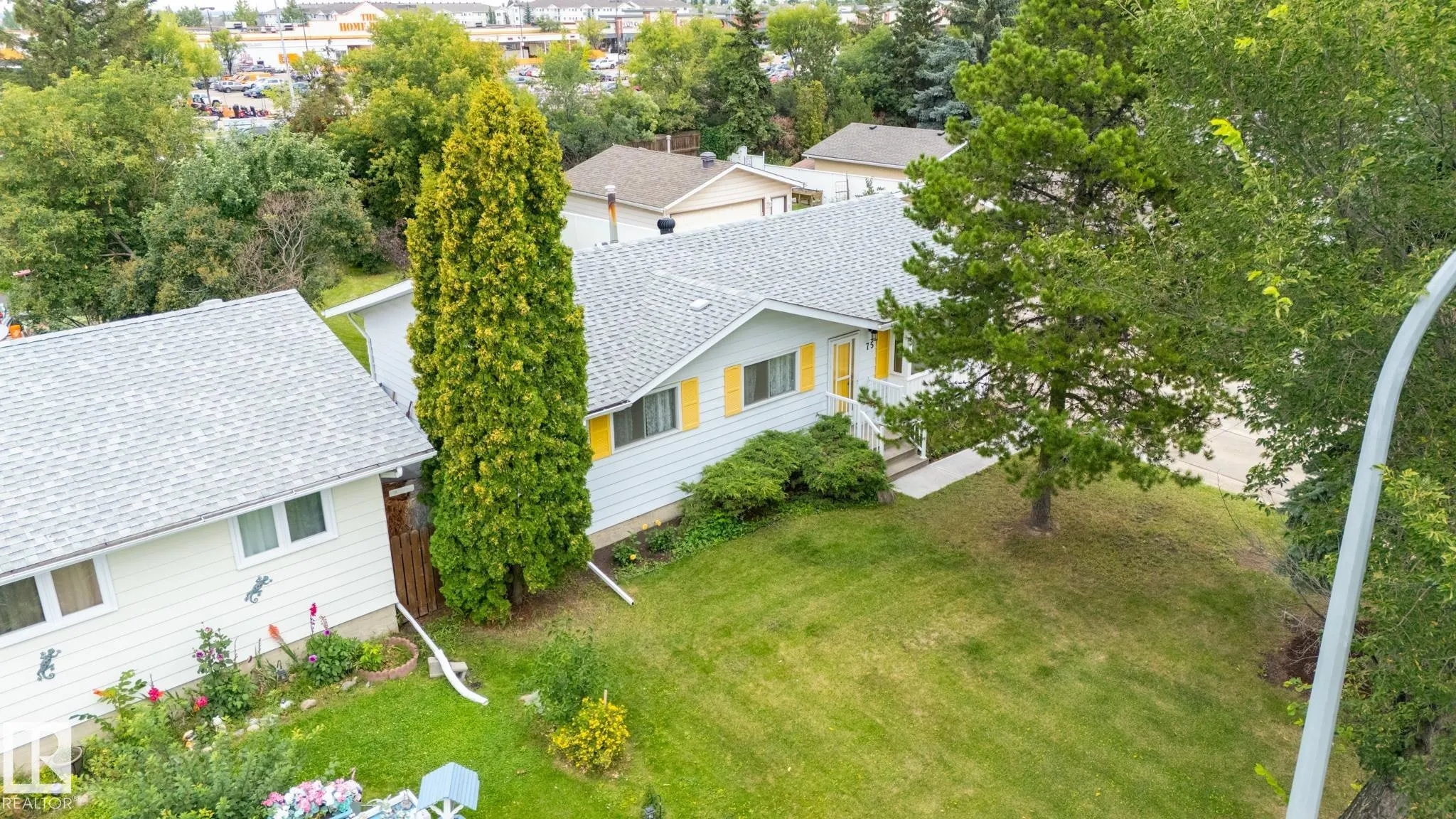 75 MARION Drive