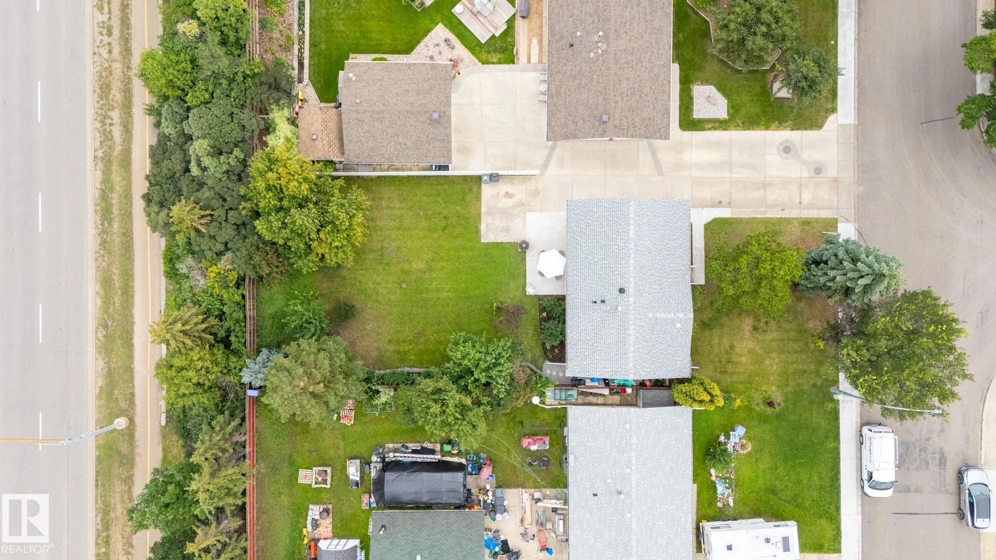 75 MARION Drive