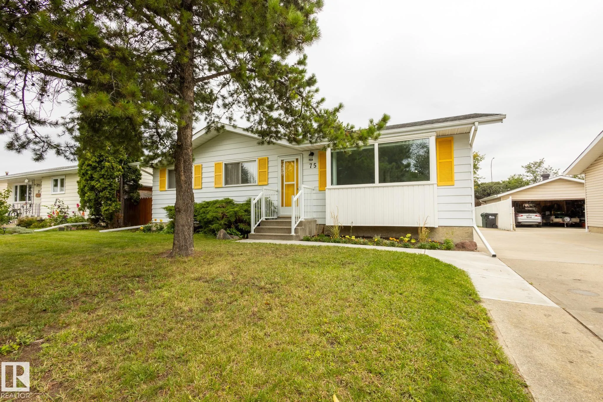 75 MARION Drive