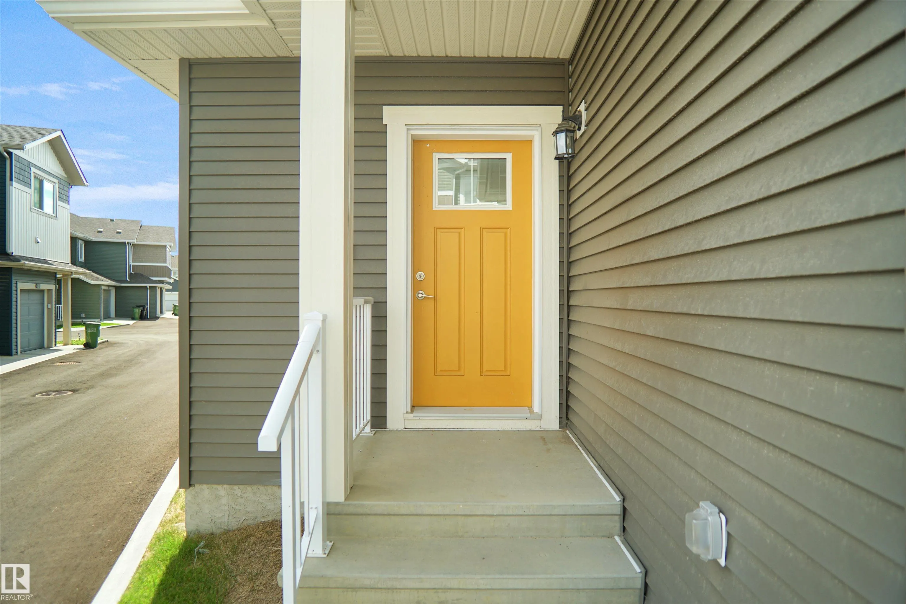 603 ORCHARDS Boulevard