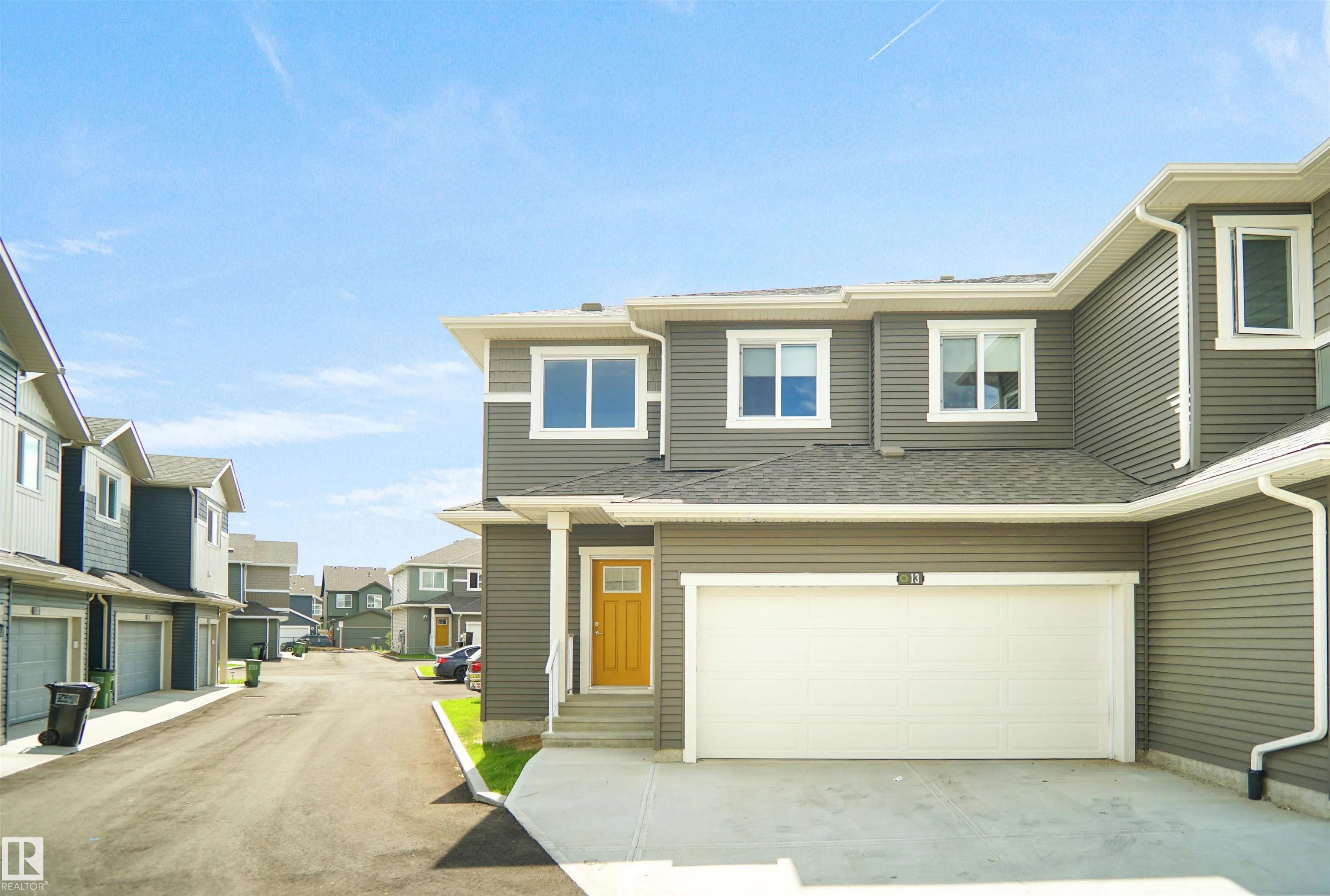 603 ORCHARDS Boulevard