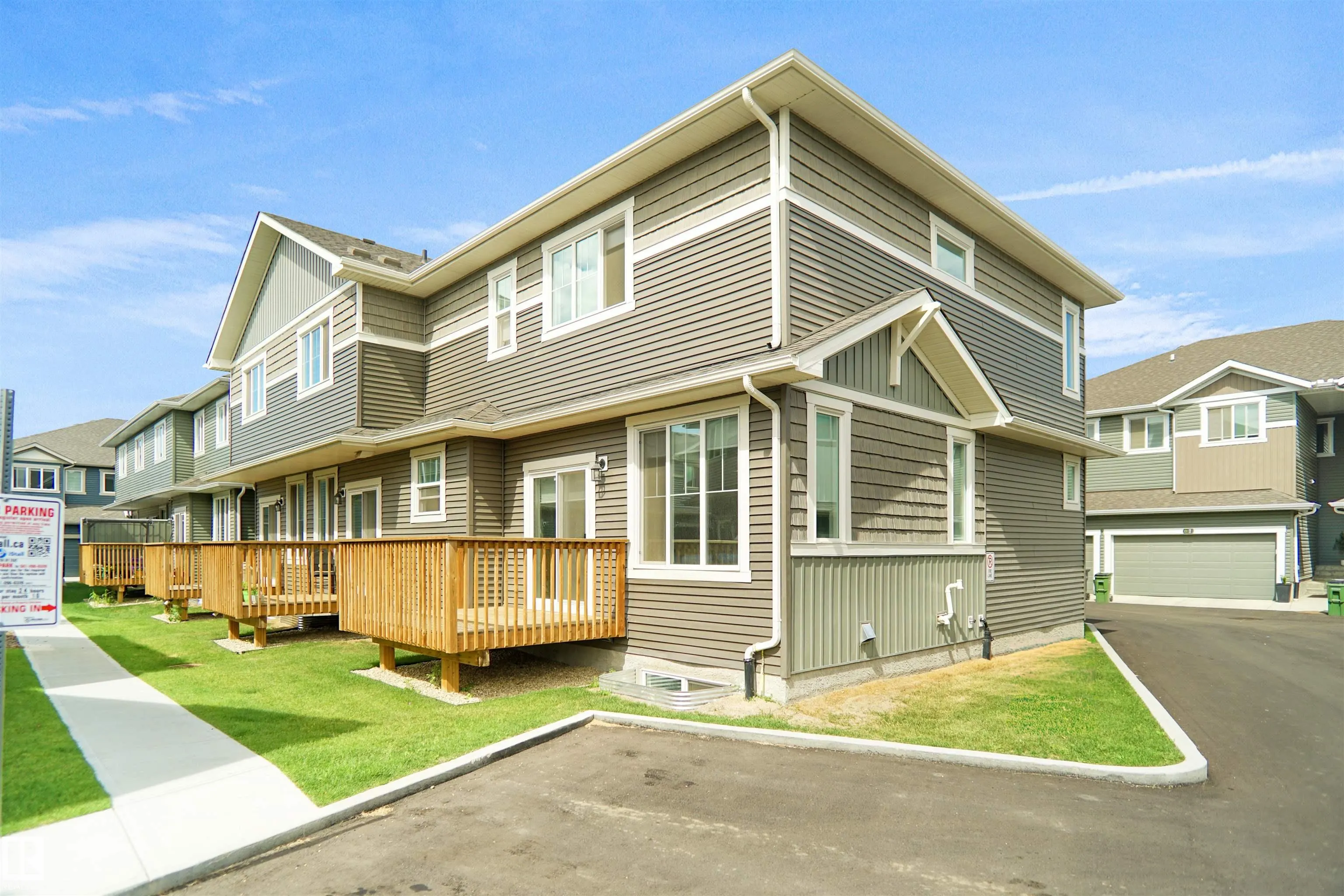 603 ORCHARDS Boulevard