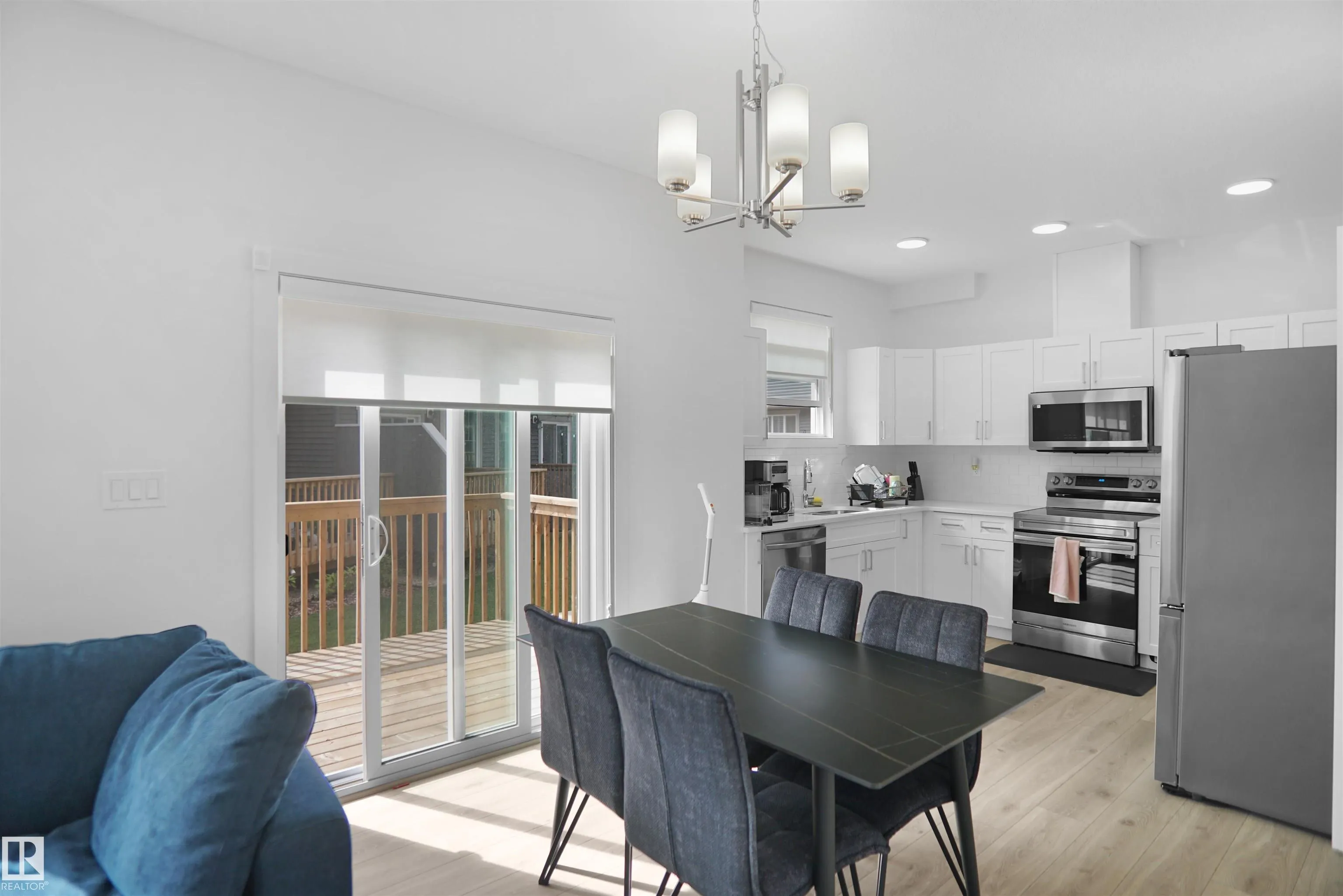 603 ORCHARDS Boulevard