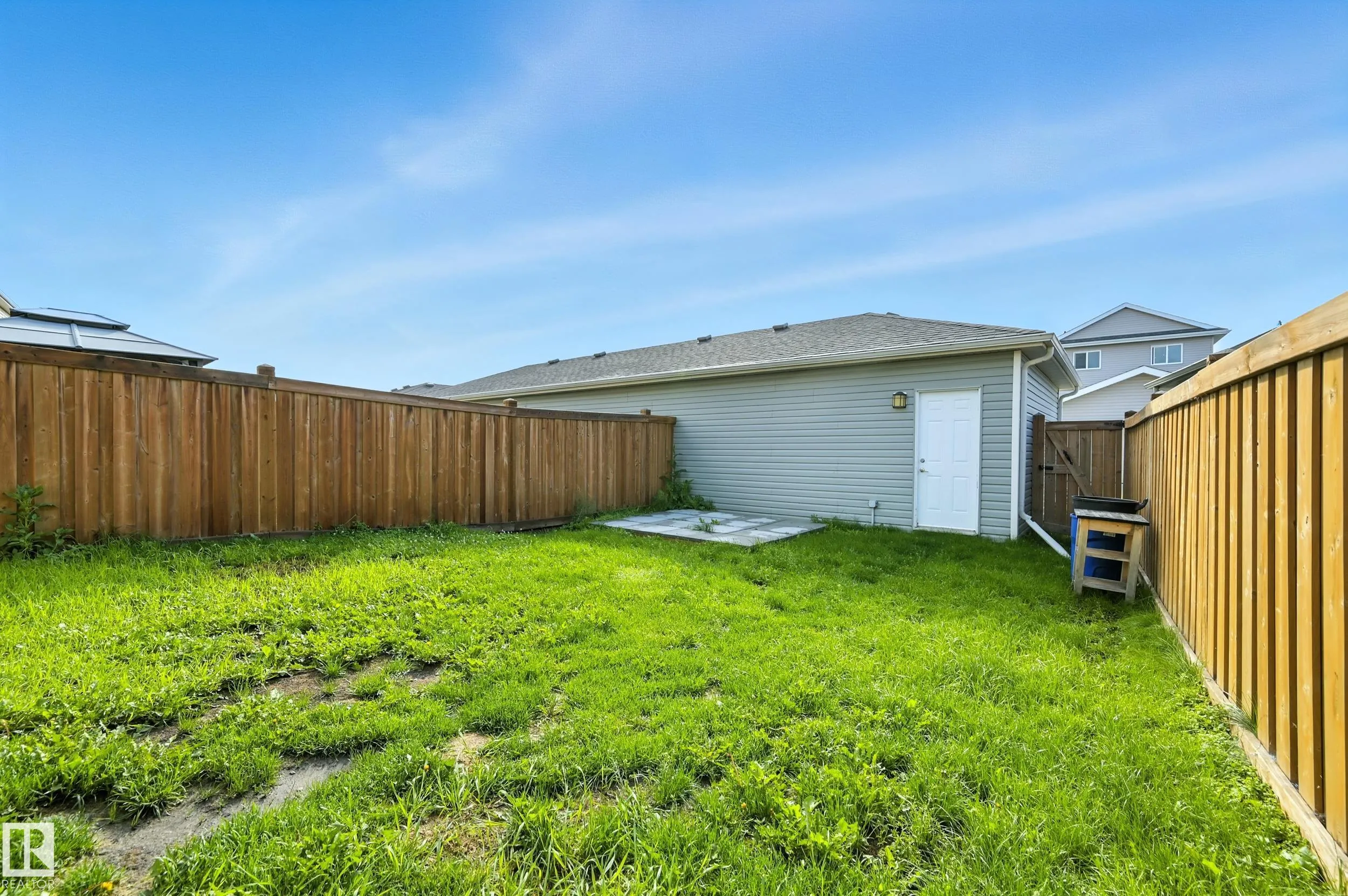 8163 Chapelle Way
