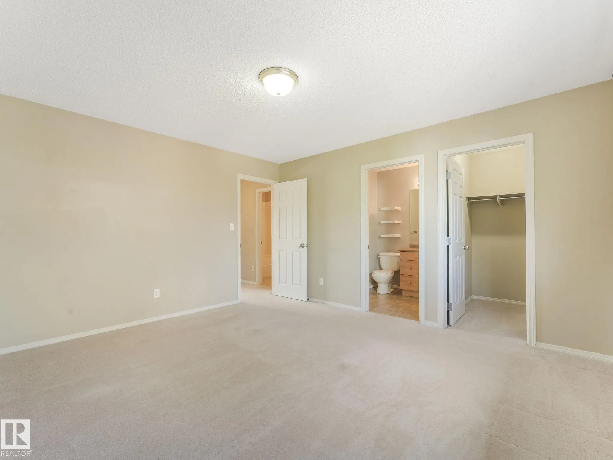 1428 HODGSON Way
