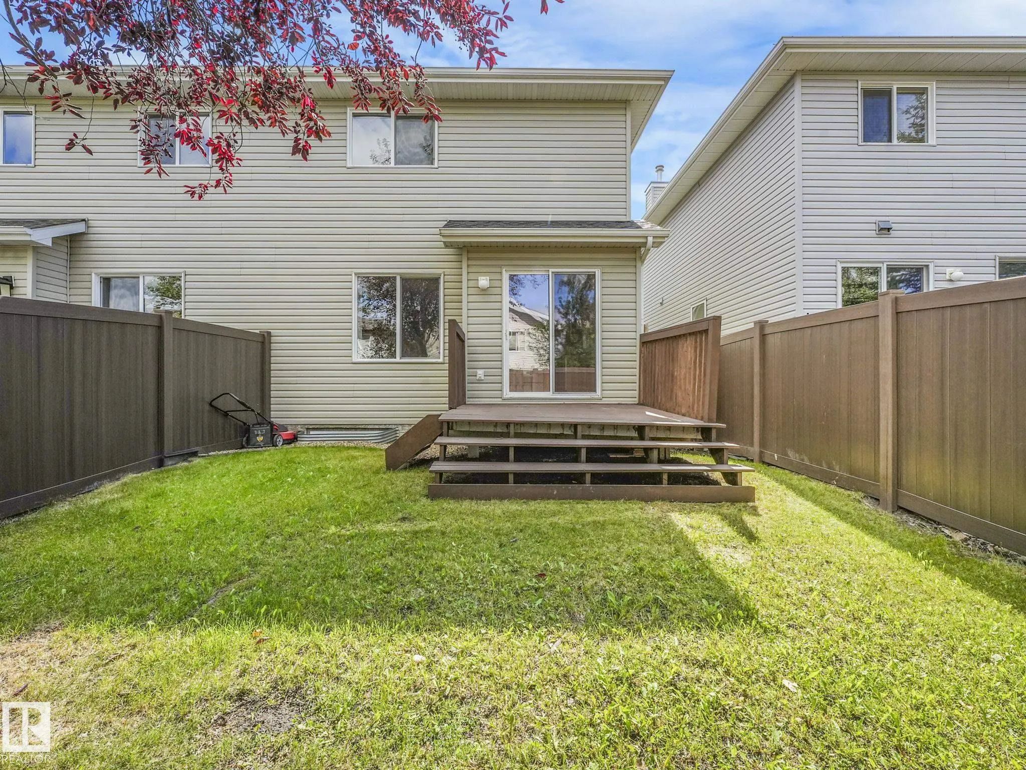 1428 HODGSON Way