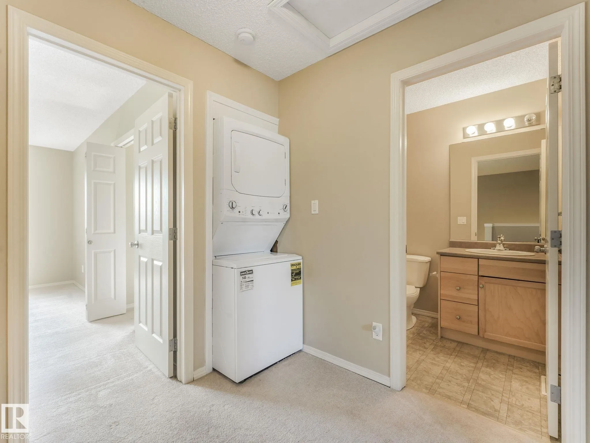 1428 HODGSON Way